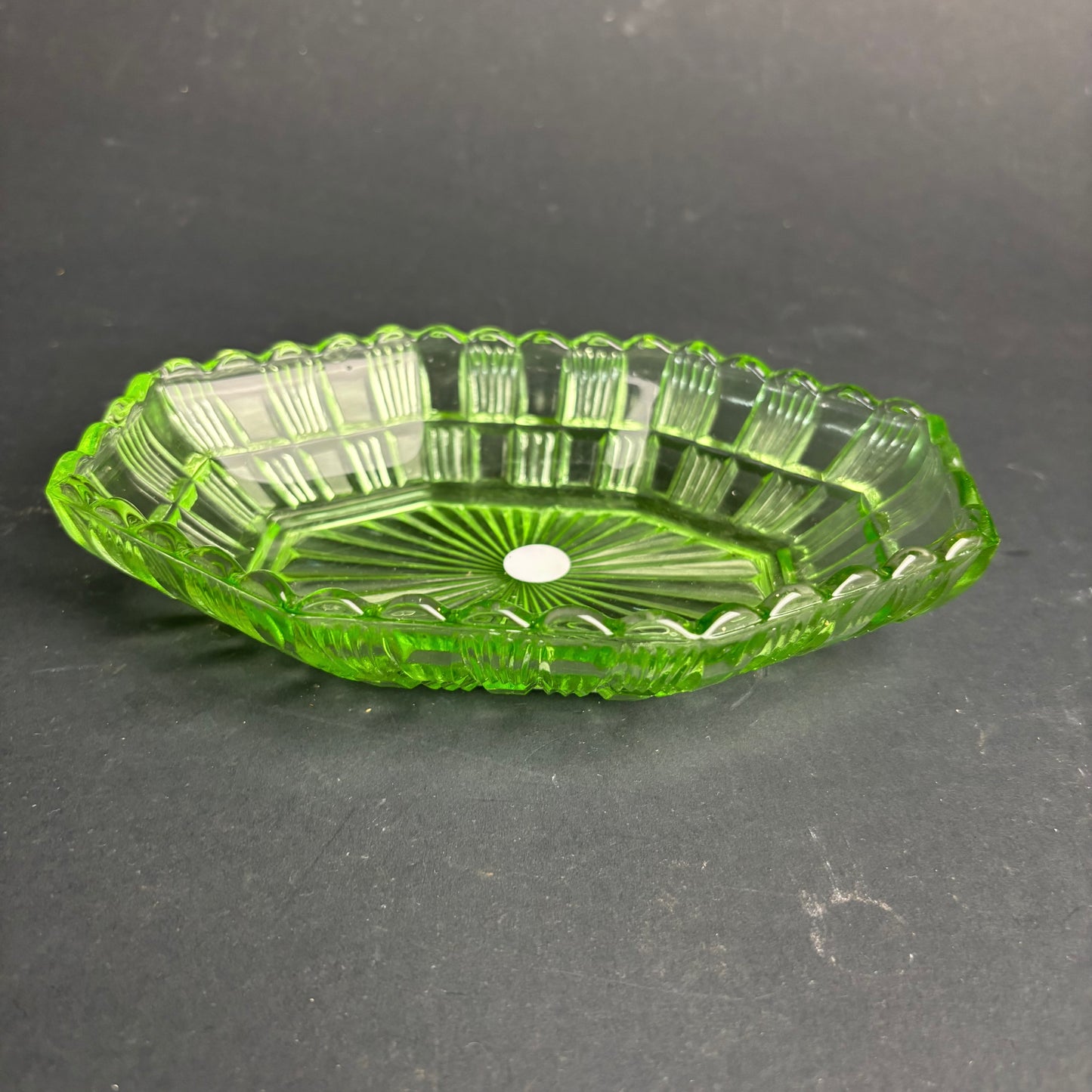 Vintage Green Glass Octagonal Serving Dish – Art Deco Pressed Glass