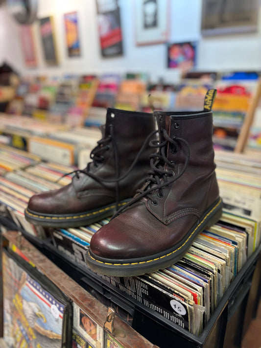 Dr Marten AirWair ox blood boots