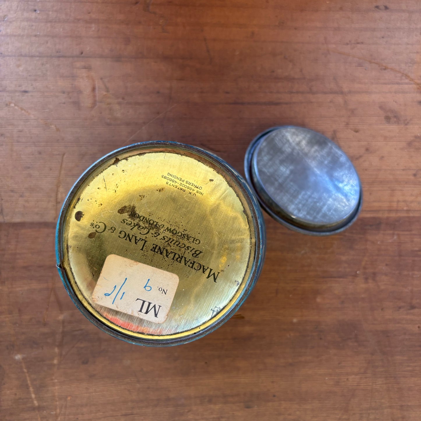 Macfarlane Lang & Co. “Oriental Jar” Biscuit Tin – c.1920