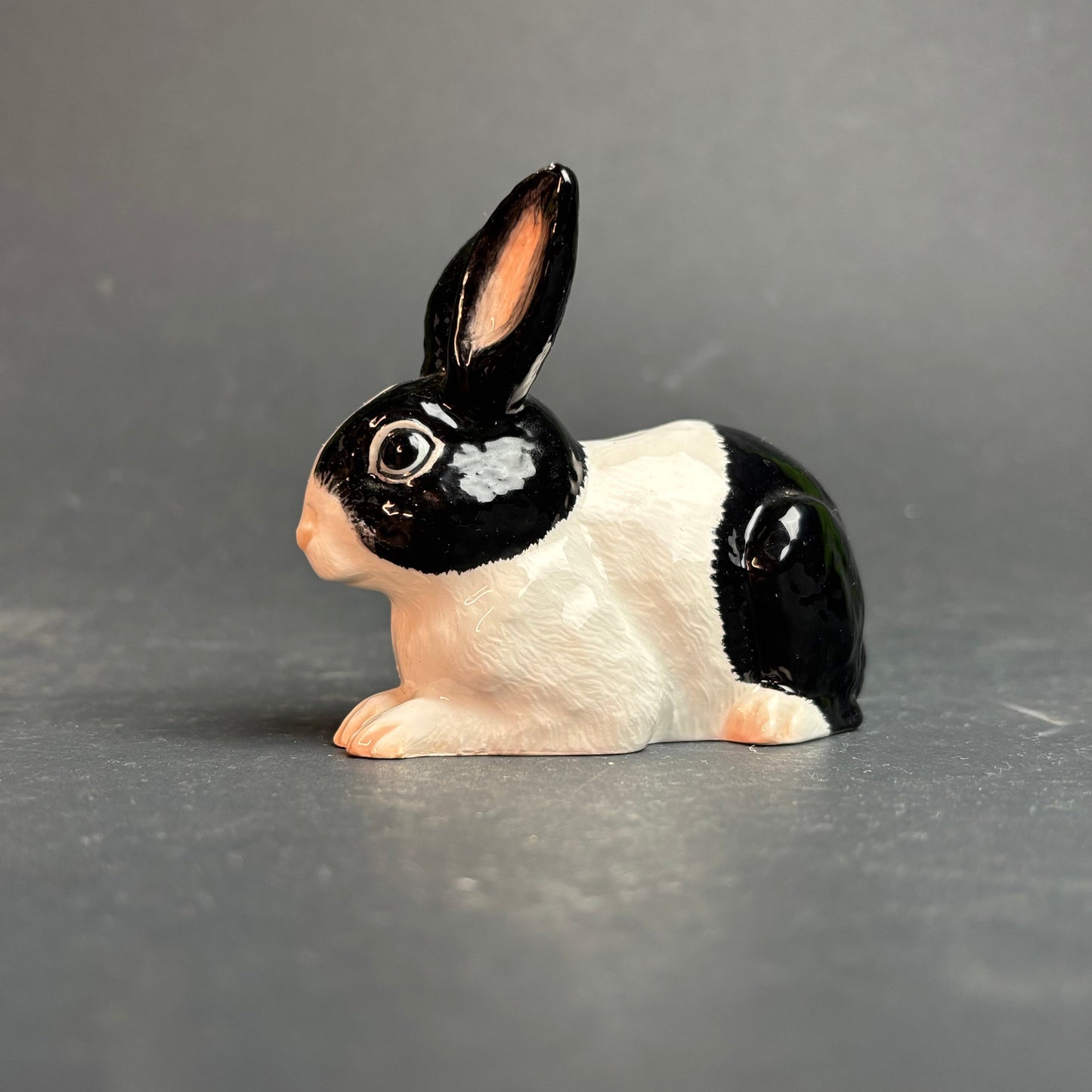 John Beswick England Rabbit Figurine – Black & White Bunny
