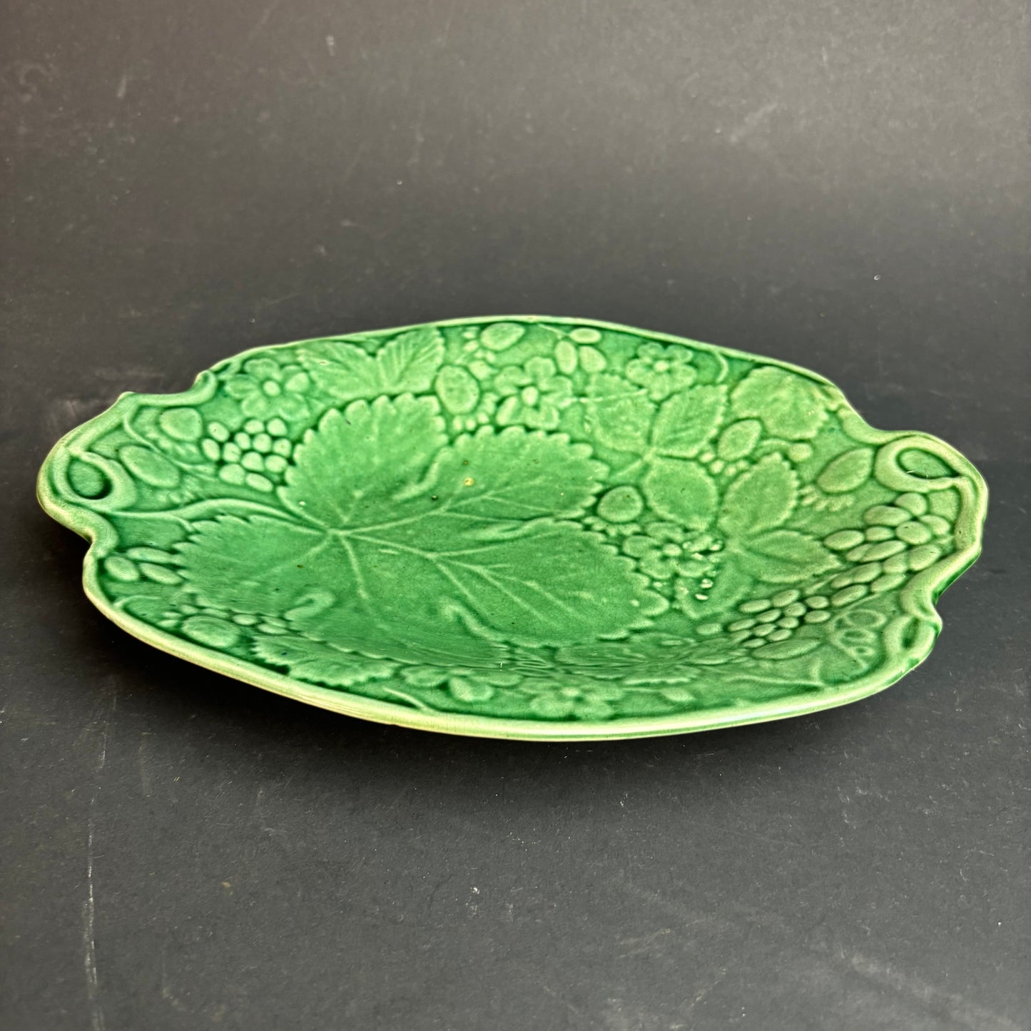 Large Vintage Green Majolica Style Serving Platter – Grape & Vine Relief c.1930s–50s
