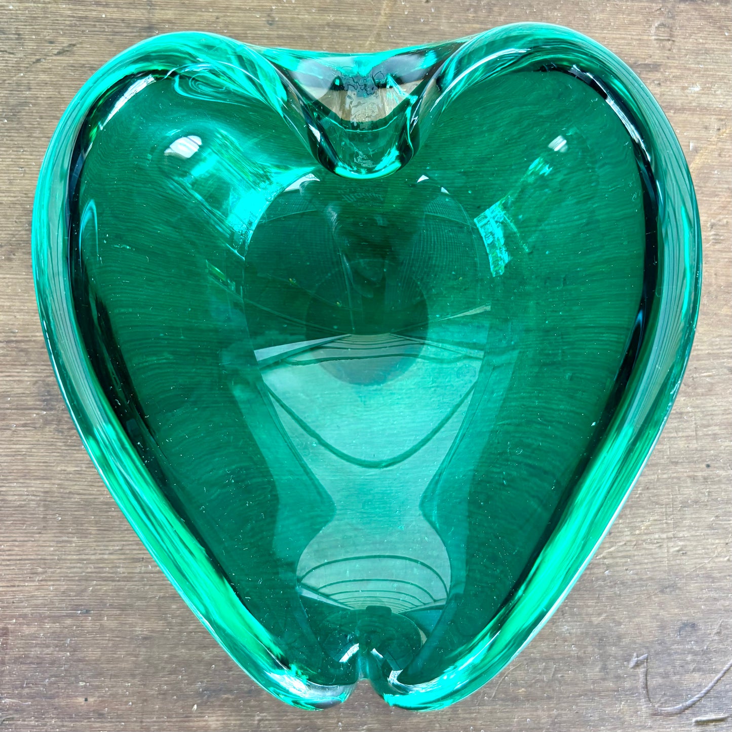 Mid-Century Glass Heart Bowl – Deep Emerald, Murano Style – c.1970s, 1.97 kg
