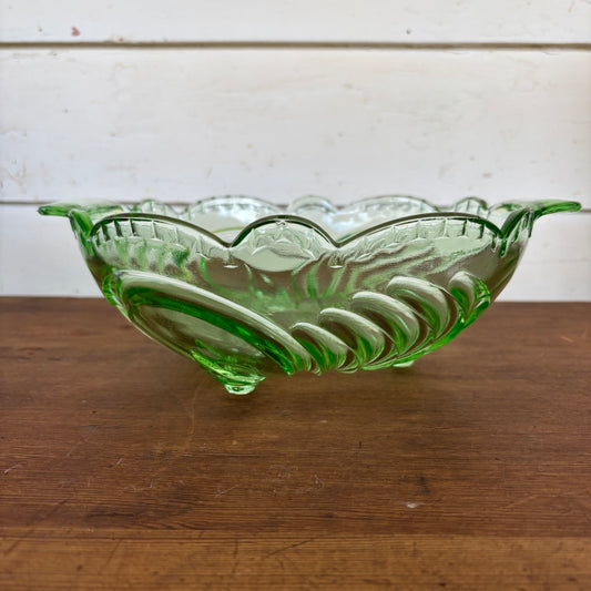 Green Depression Glass Bowl c.1930s – Sculptural Swirl Pattern