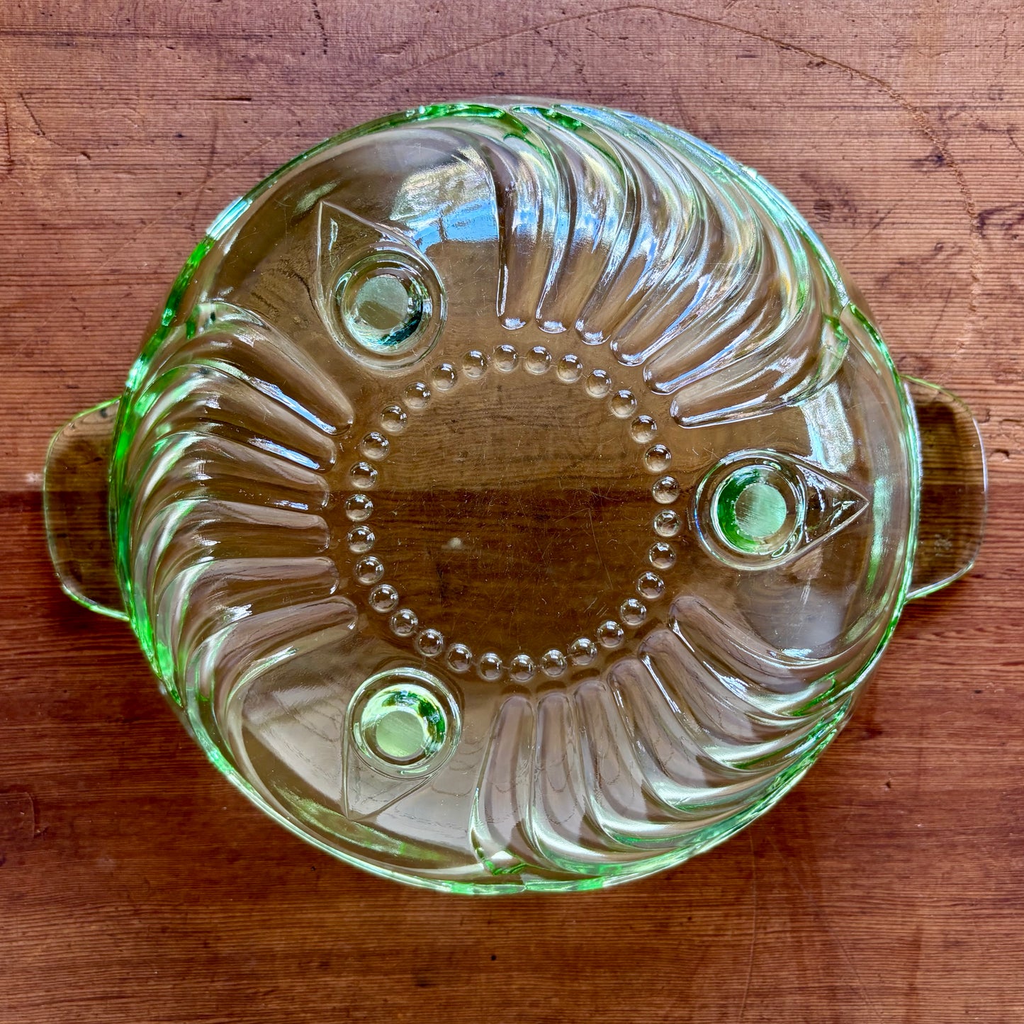 Green Depression Glass Bowl c.1930s – Sculptural Swirl Pattern