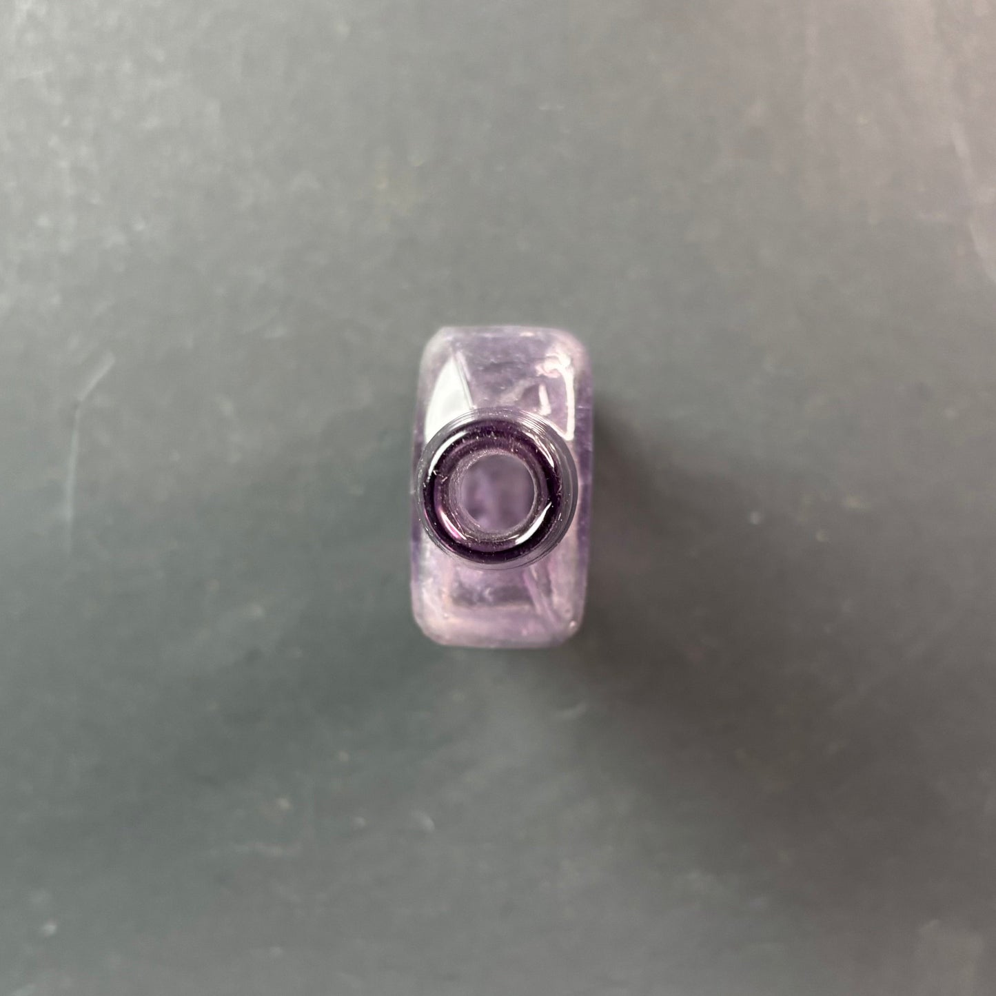 Antique Amethyst Poison Bottle – Dinneford’s Fluid Magnesia, London c.1900