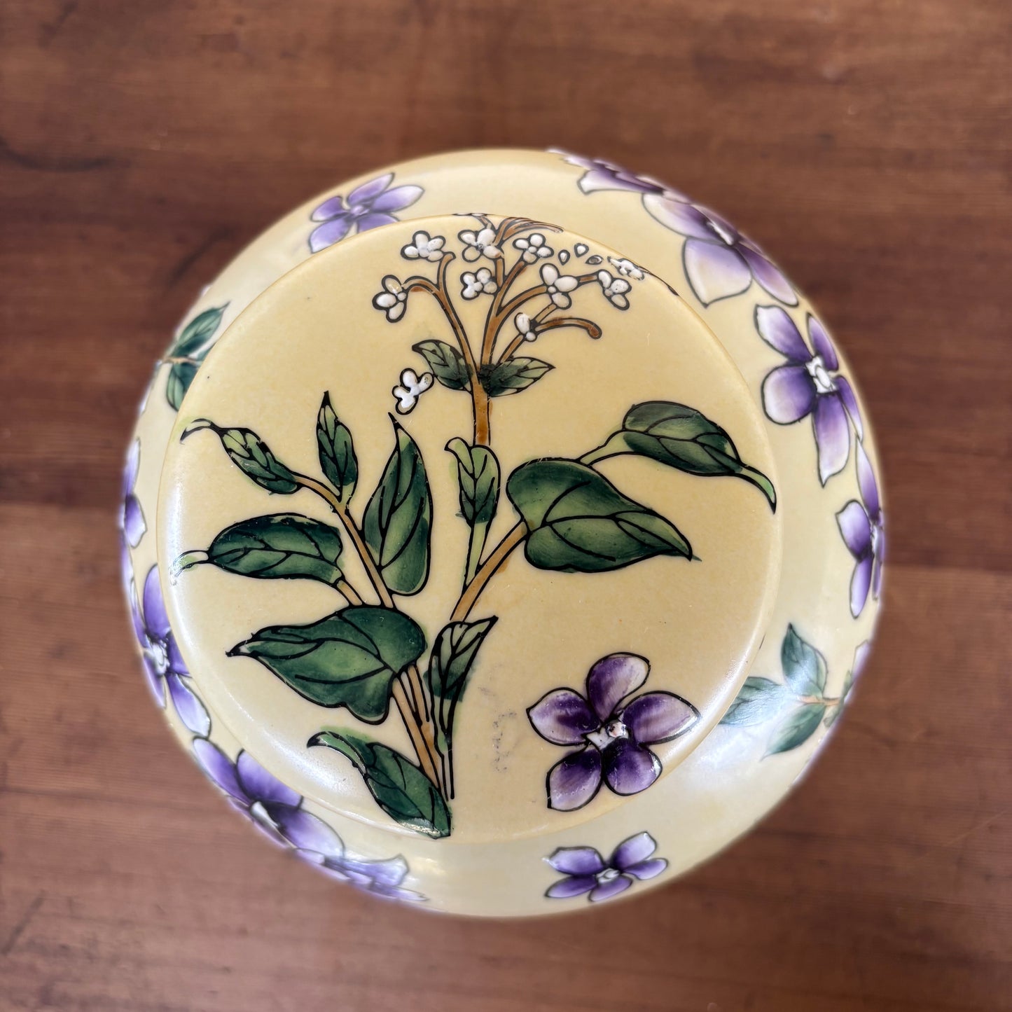 Decorative Floral Porcelain Ginger Jar (Made in China)