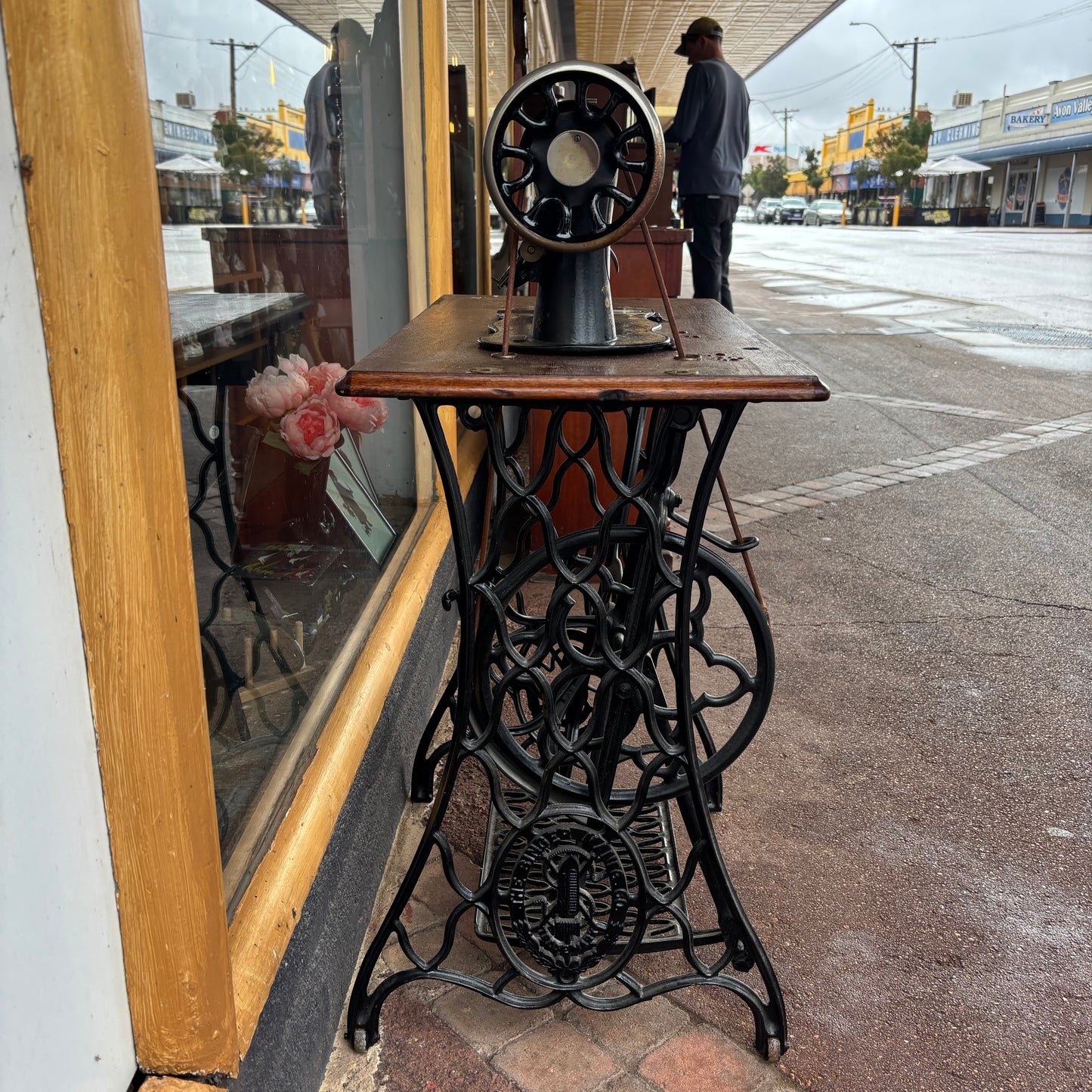 Singer Treadle Sewing Machine with Cast Iron Base & Timber Top