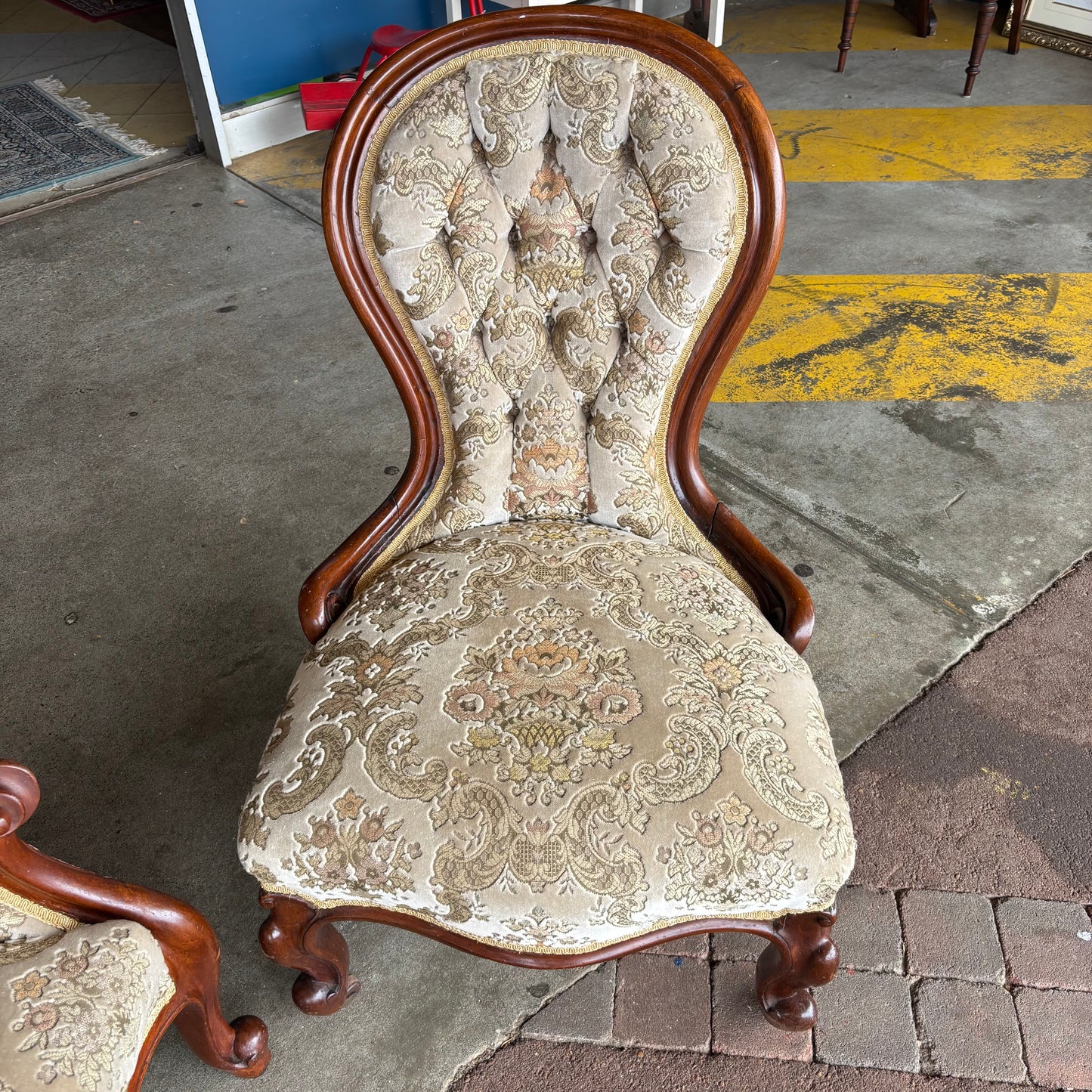 Victorian Walnut Spoon-Back Armchair and Side Chair, c.1870