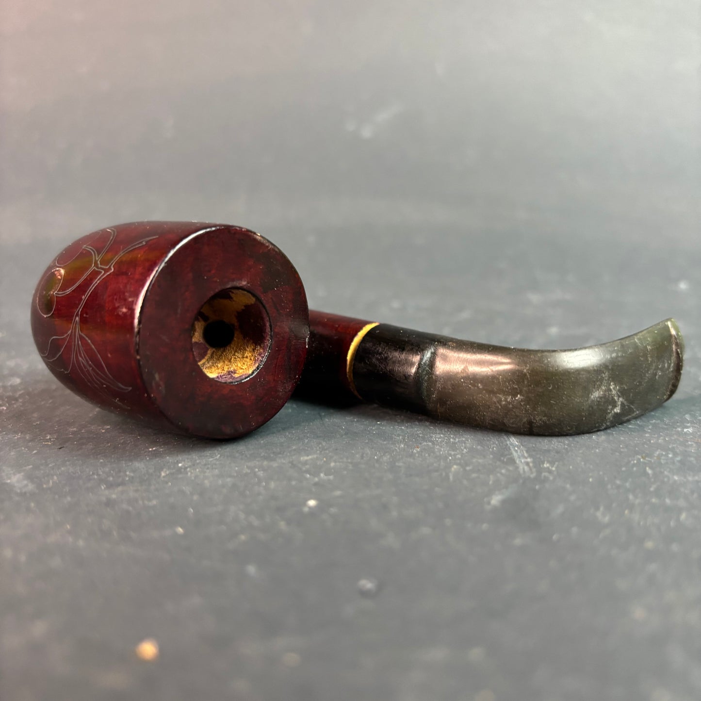 Vintage Chinese “Yandou” Tobacco Pipe – Carved Floral Bowl