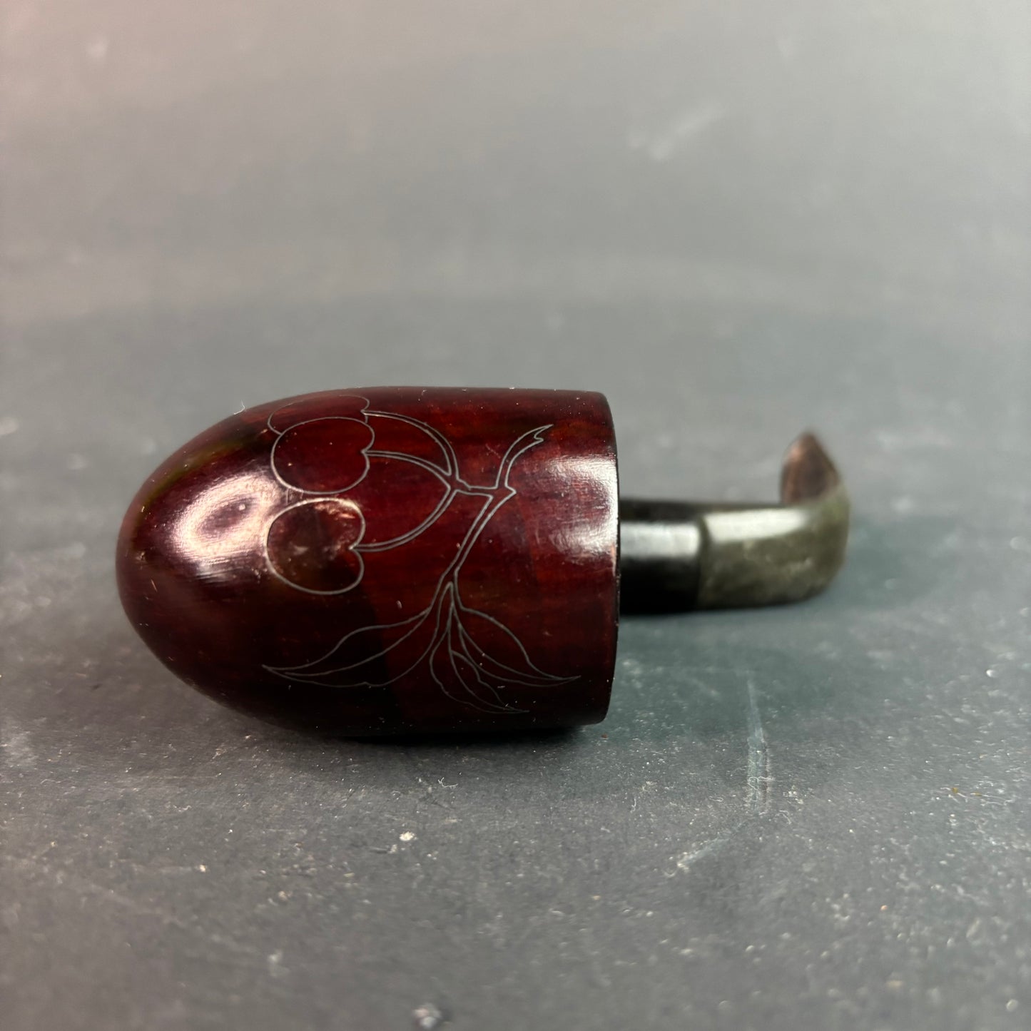 Vintage Chinese “Yandou” Tobacco Pipe – Carved Floral Bowl