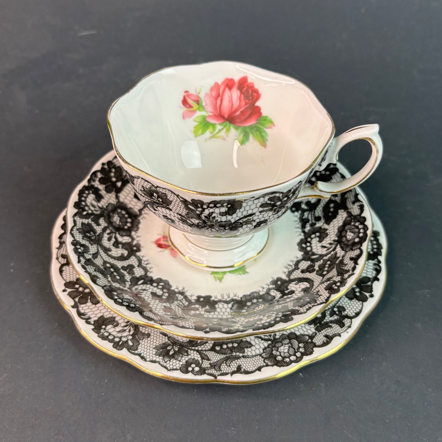 Royal Albert Senorita Trio Teacup Saucer Plate Black Lace Rose England