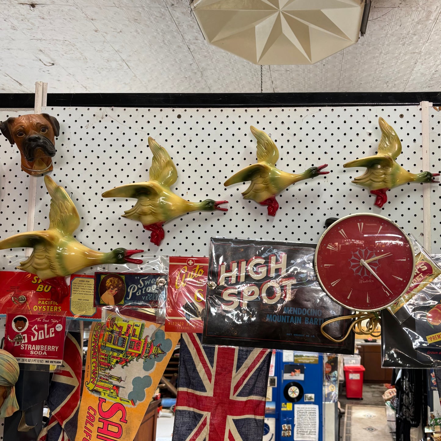 Vintage Flying Ducks Wall Set (5) – Glazed Ceramic, Mid-Century c1960s