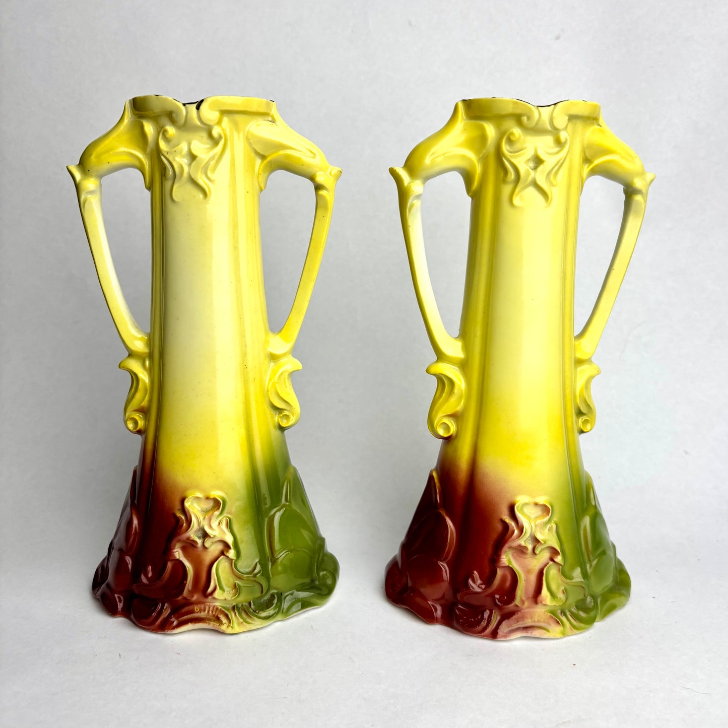 Pair of Antique English Vases – Art Nouveau Style with Roses (20cm)