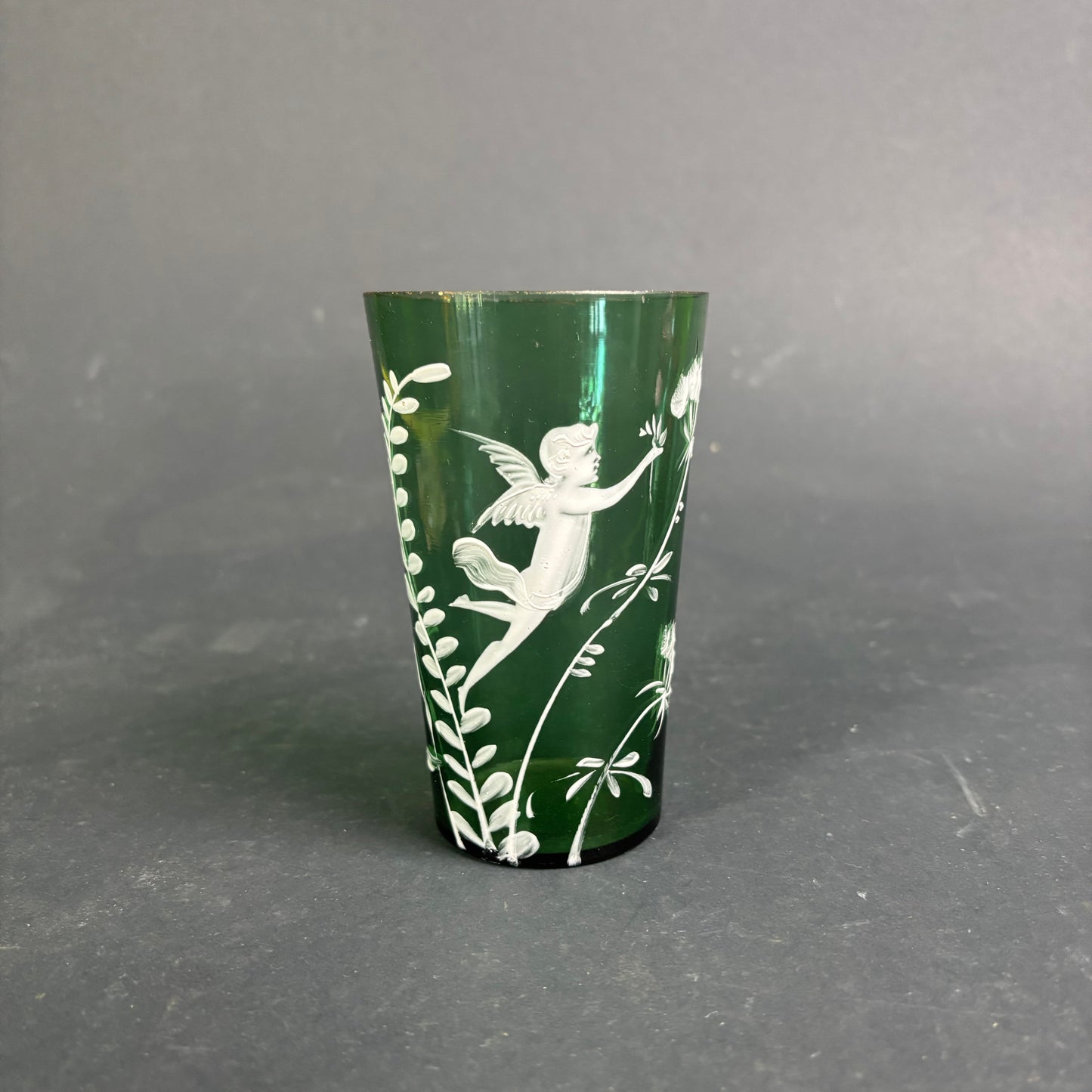 Antique Green Mary Gregory Glass Tumbler – Cherub / Cupid c.1880