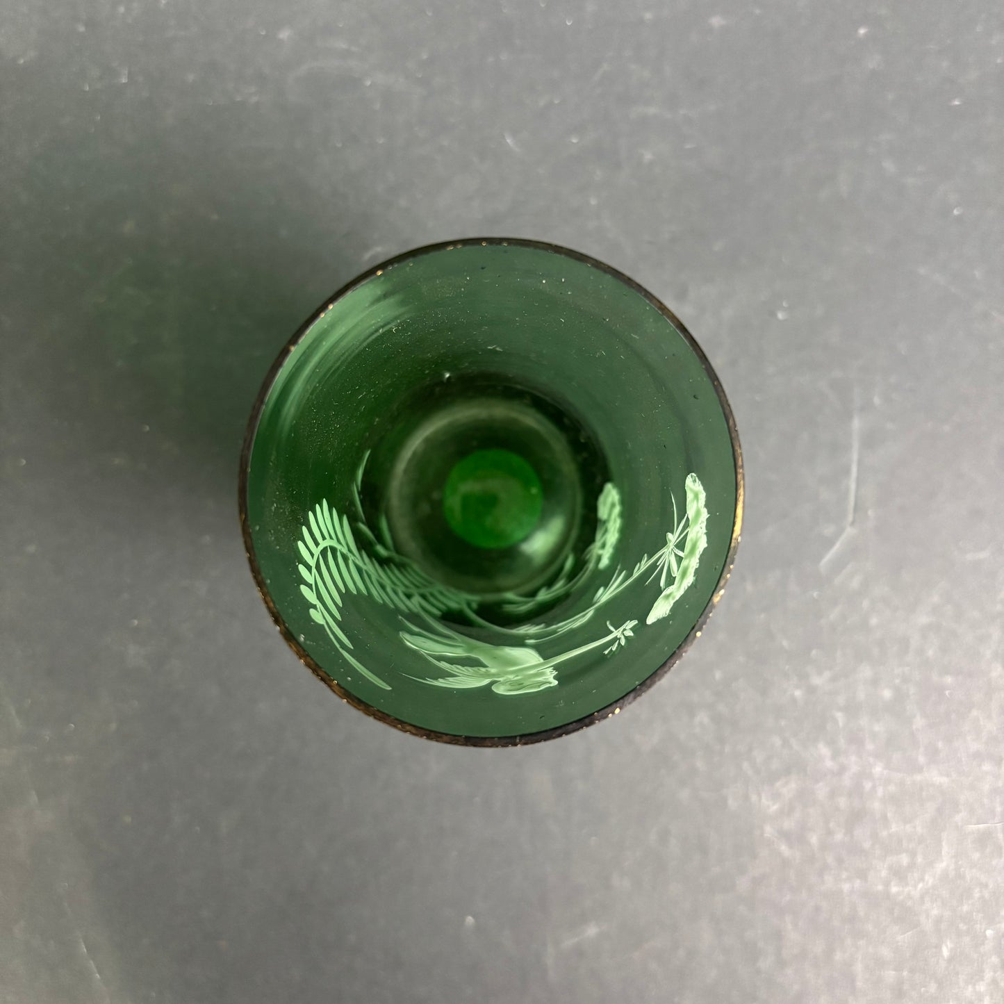 Antique Green Mary Gregory Glass Tumbler – Cherub / Cupid c.1880