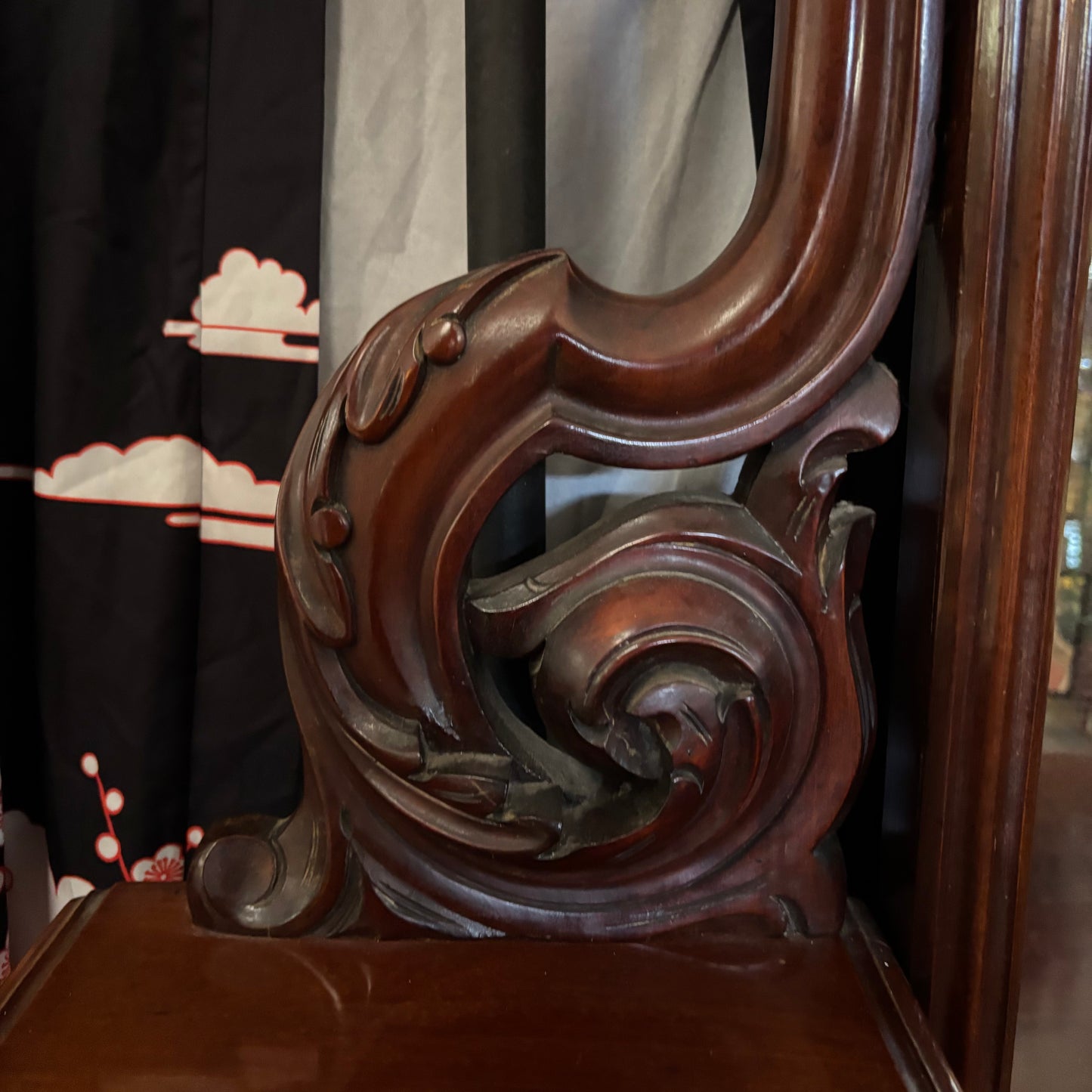 Victorian Mahogany Duchess Dressing Table c. 1870