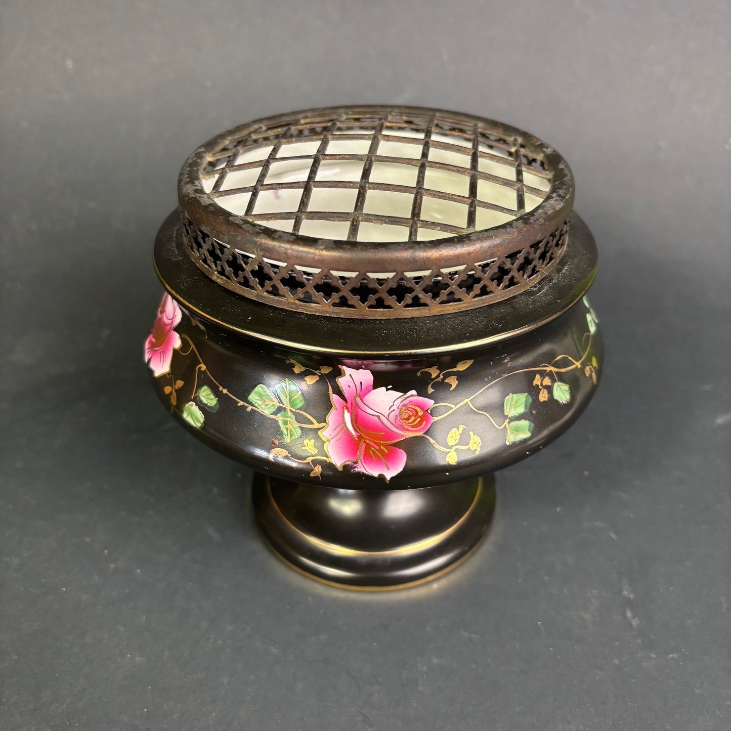 Vintage Staffordshire Blackware Flower Frog Vase – Hand-Painted Pink Rose Posy Bowl