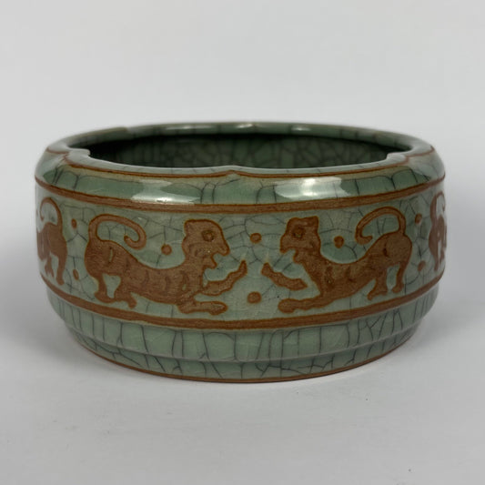 Chinese Green Crackle Glaze Brush Washer Bowl – Lion Motif