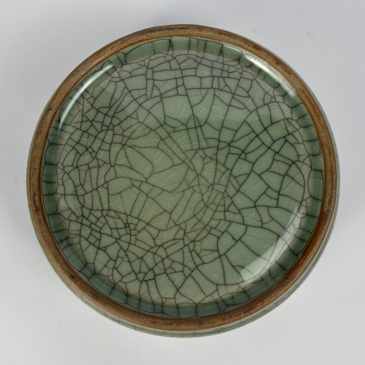 Chinese Green Crackle Glaze Brush Washer Bowl – Lion Motif