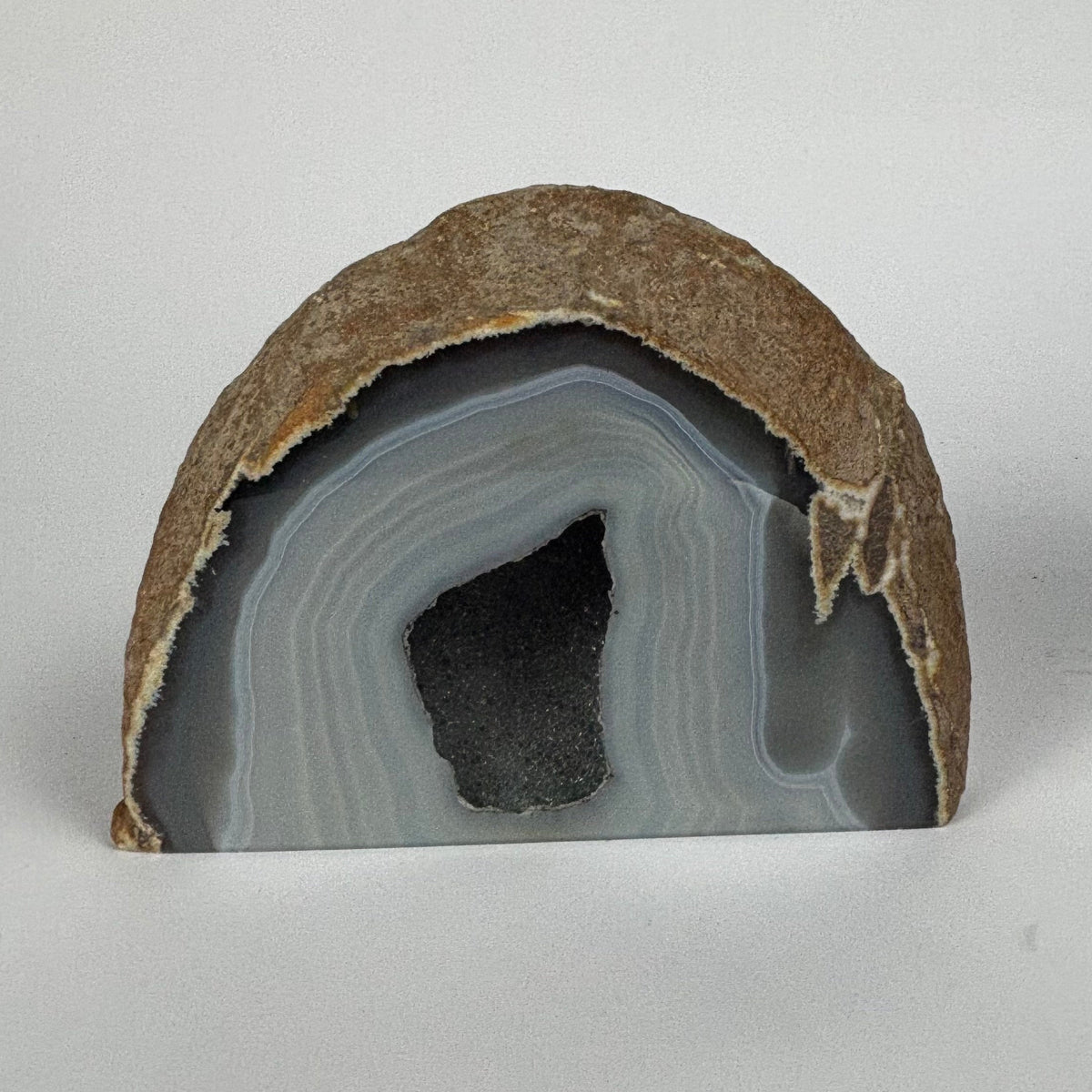 Natural Grey Banded Agate Geode with Druzy Quartz – 920g