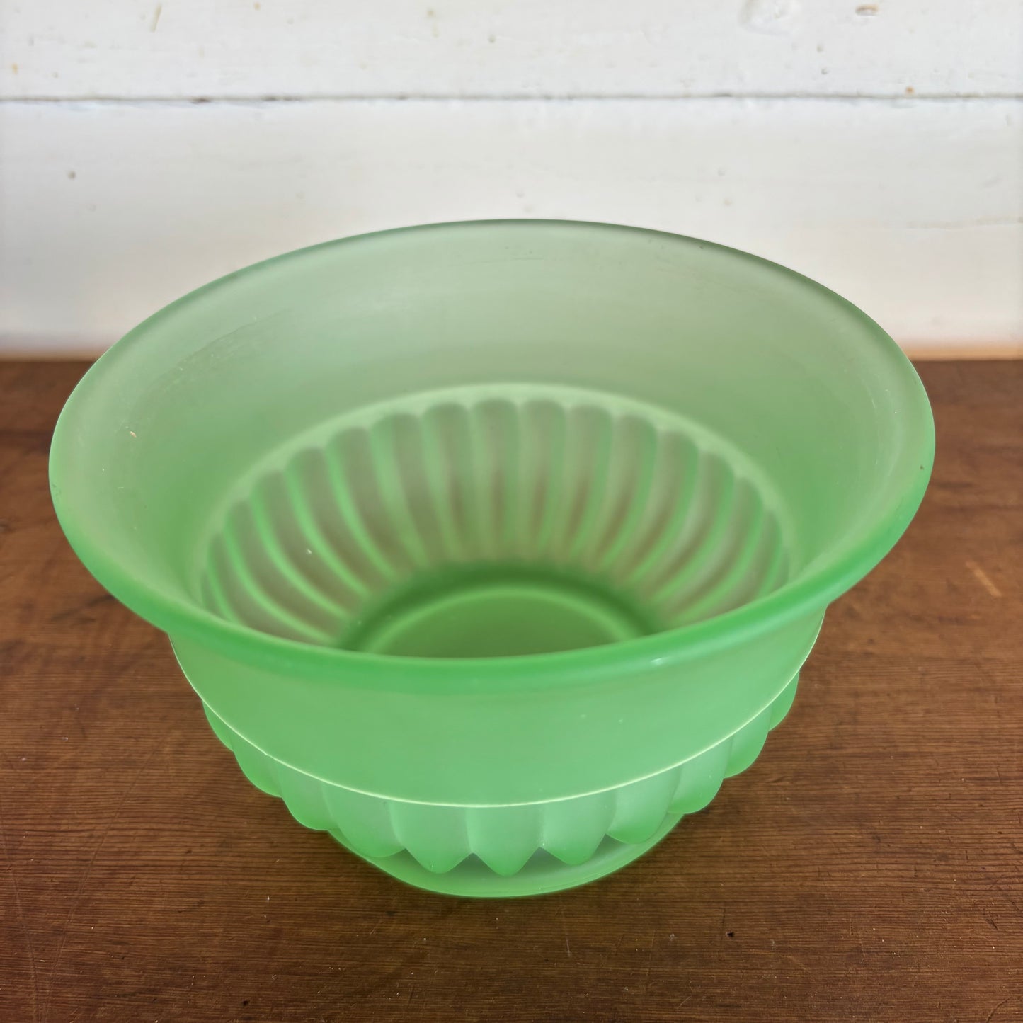 Uranium Glass Bowl – Frosted Art Deco Pressed Glass (c.1930s)