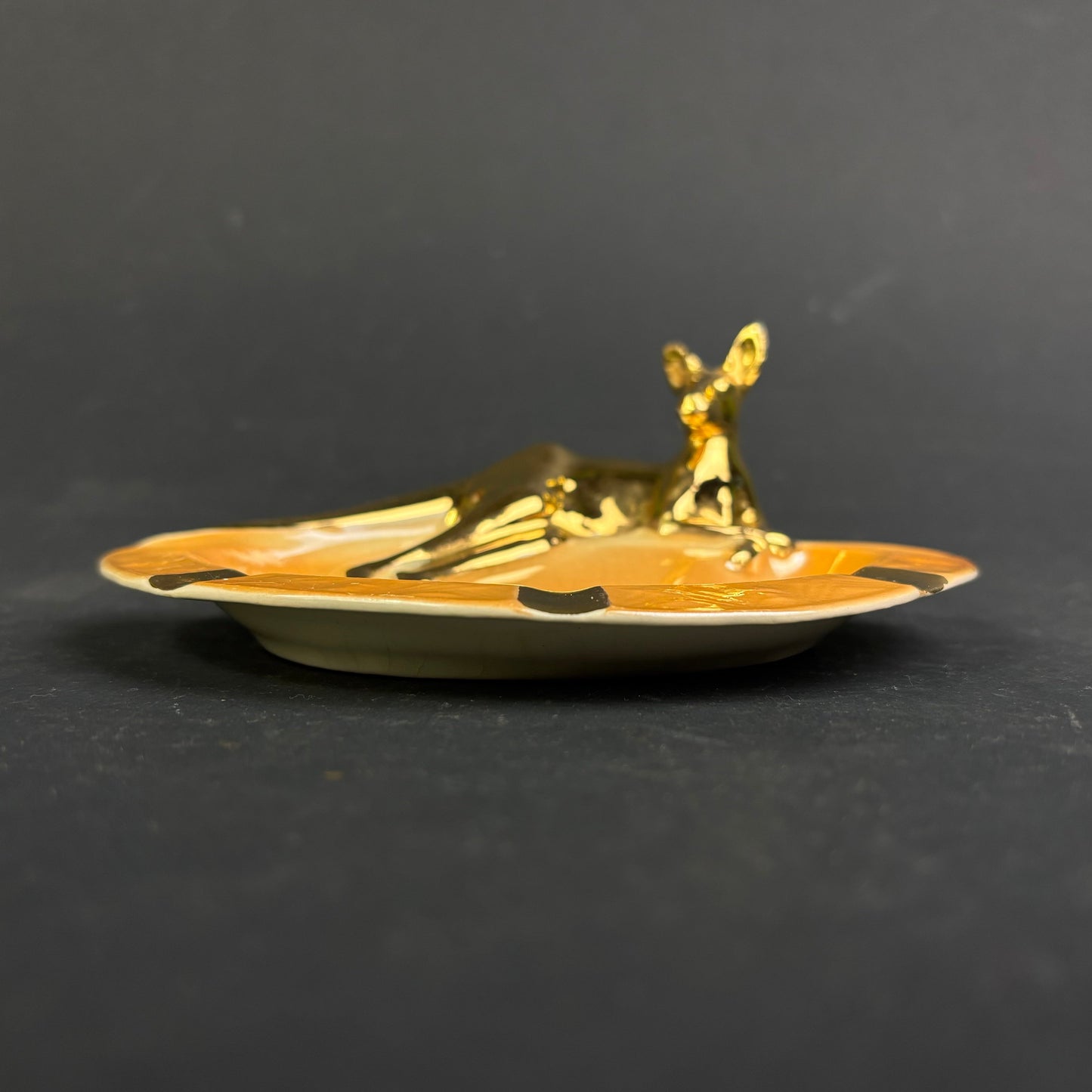Wembley Ware Kangaroo Ashtray – Australian Pottery with Gold Lustre Finish