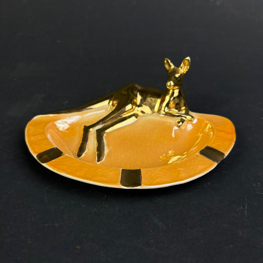 Wembley Ware Kangaroo Ashtray – Australian Pottery with Gold Lustre Finish