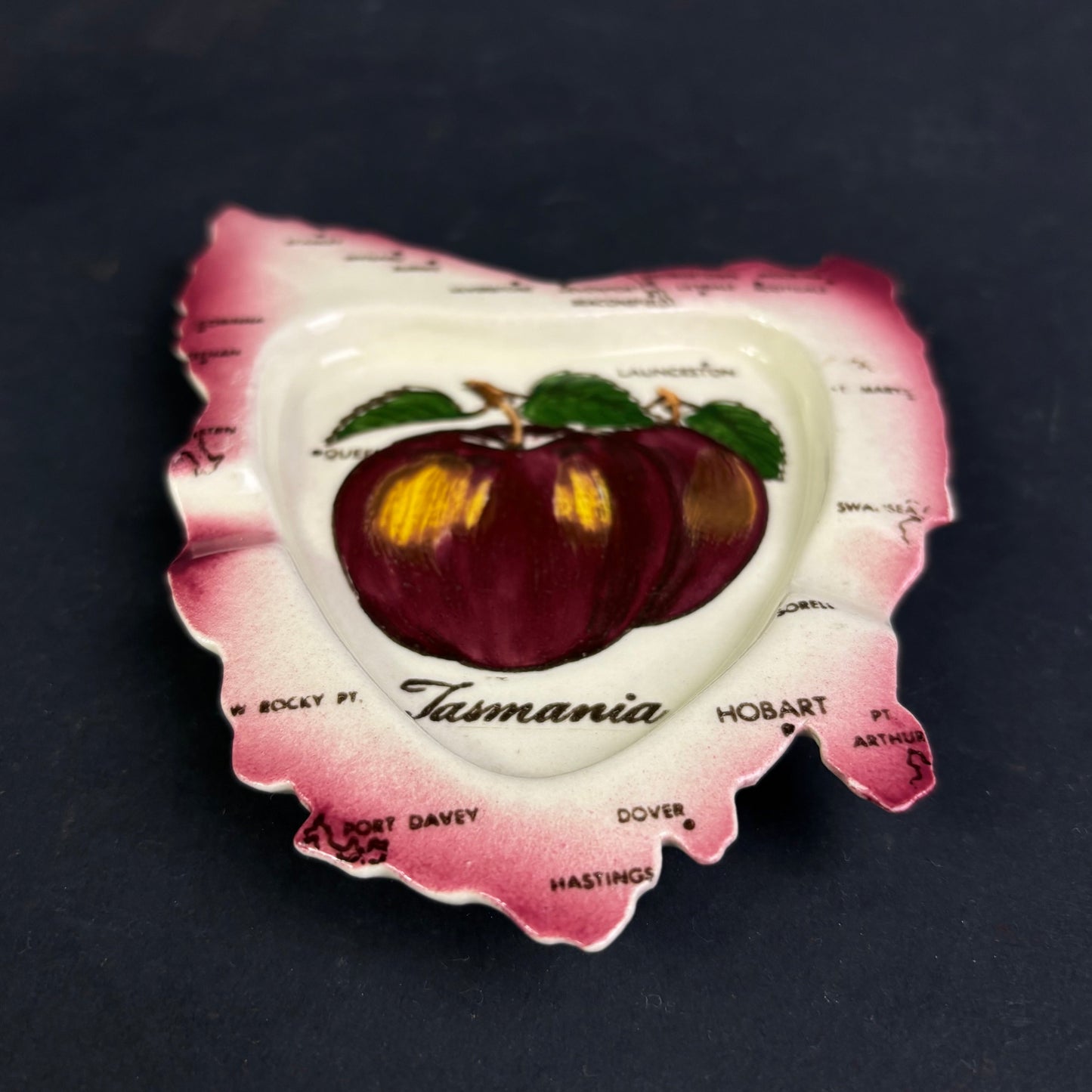 Vintage Tasmania Apple Souvenir Dish – Wembley Ware
