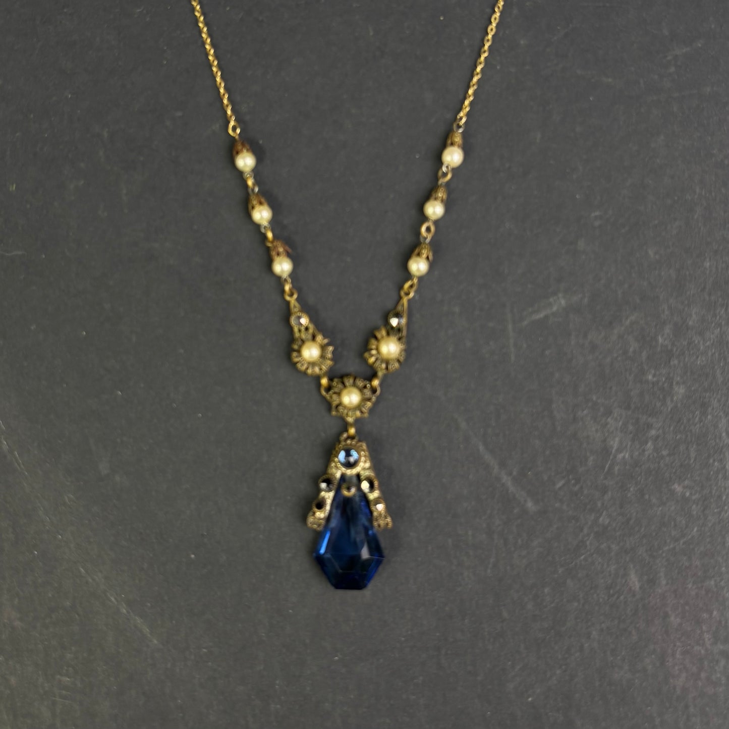 Vintage Art Deco Style Fluorescent Blue Glass Pendant Necklace