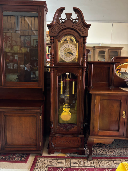 Traditional Reproduction Grandfather Clock – Ornate Mahogany Finish