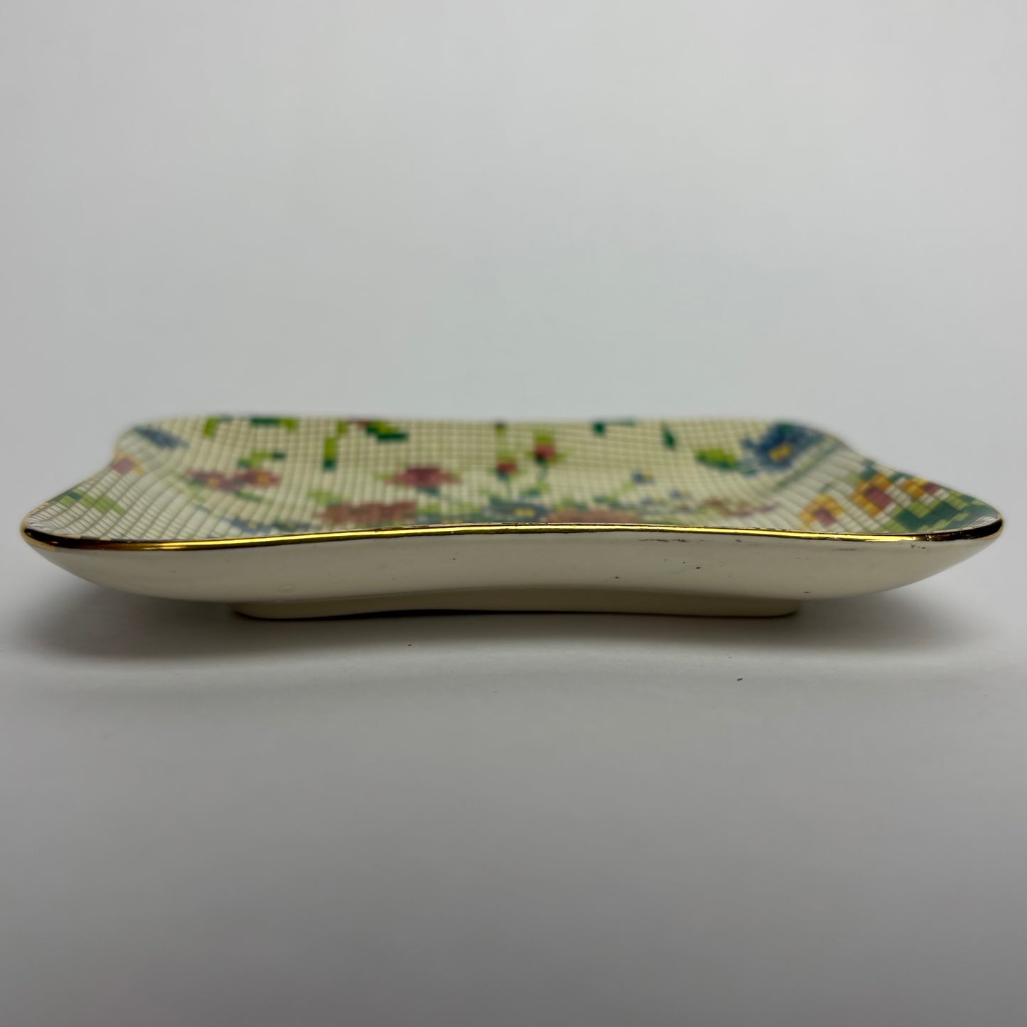 Grimwades “Queen Anne” Chintz Tray