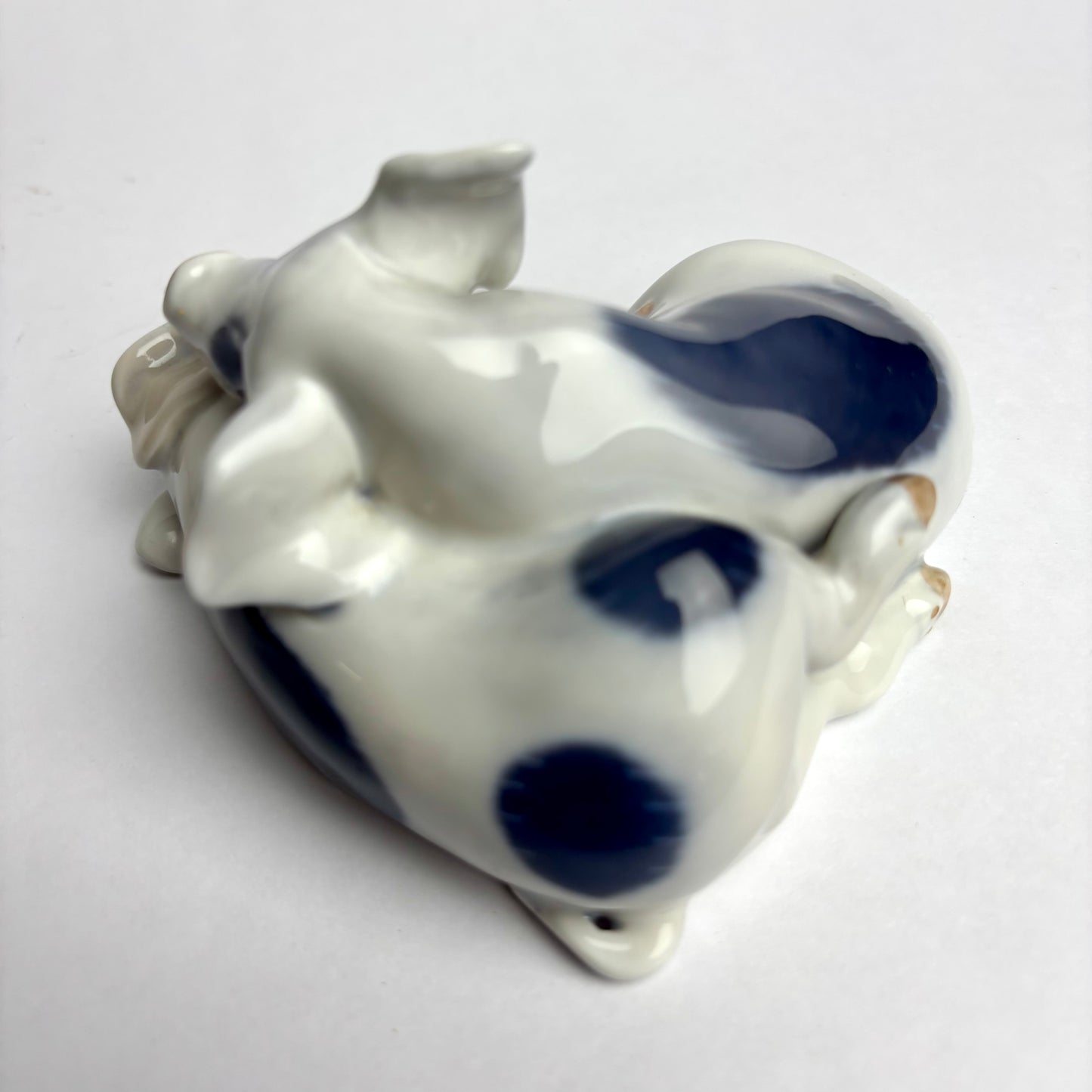 Royal Copenhagen Pigs Figurine No. 683