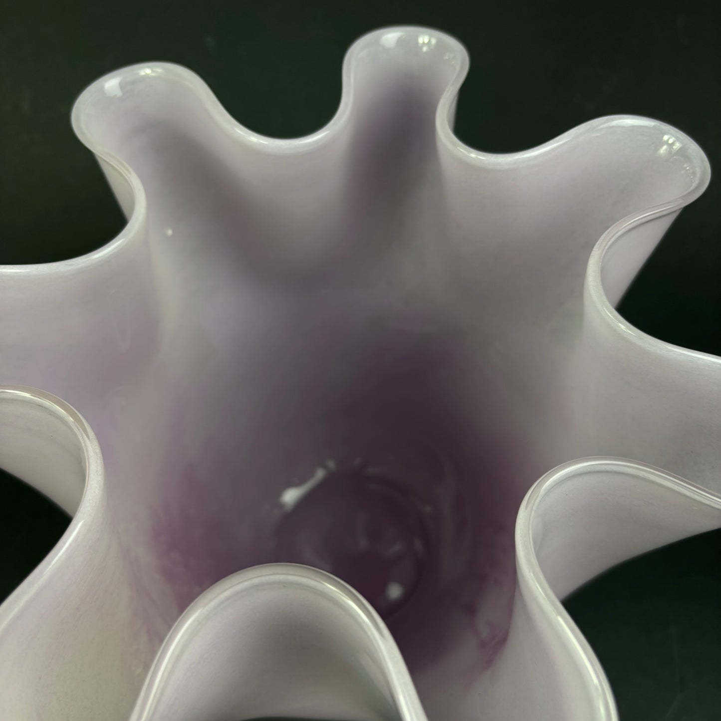 Large Hand-Blown Pink Art Glass Ruffle Vase