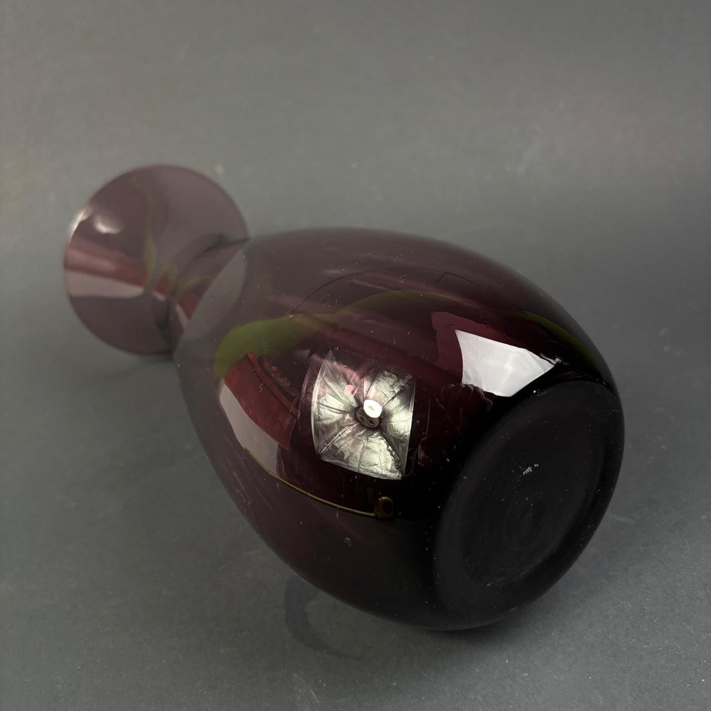 Vintage Amethyst Glass Vase – Elegant Hourglass Form c.1960s–1970s