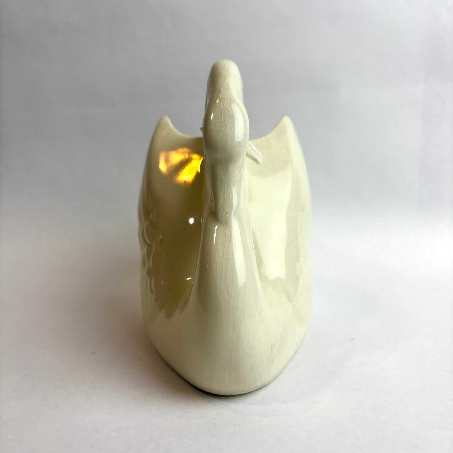 Wembley Ware Swan Vase – White