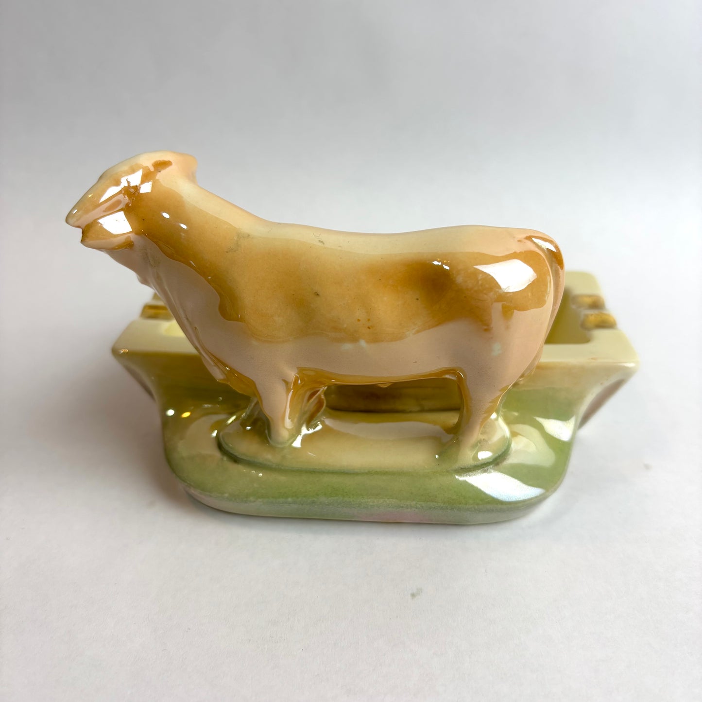 Wembley Ware Trough Ashtray with Bull – Tan Glaze