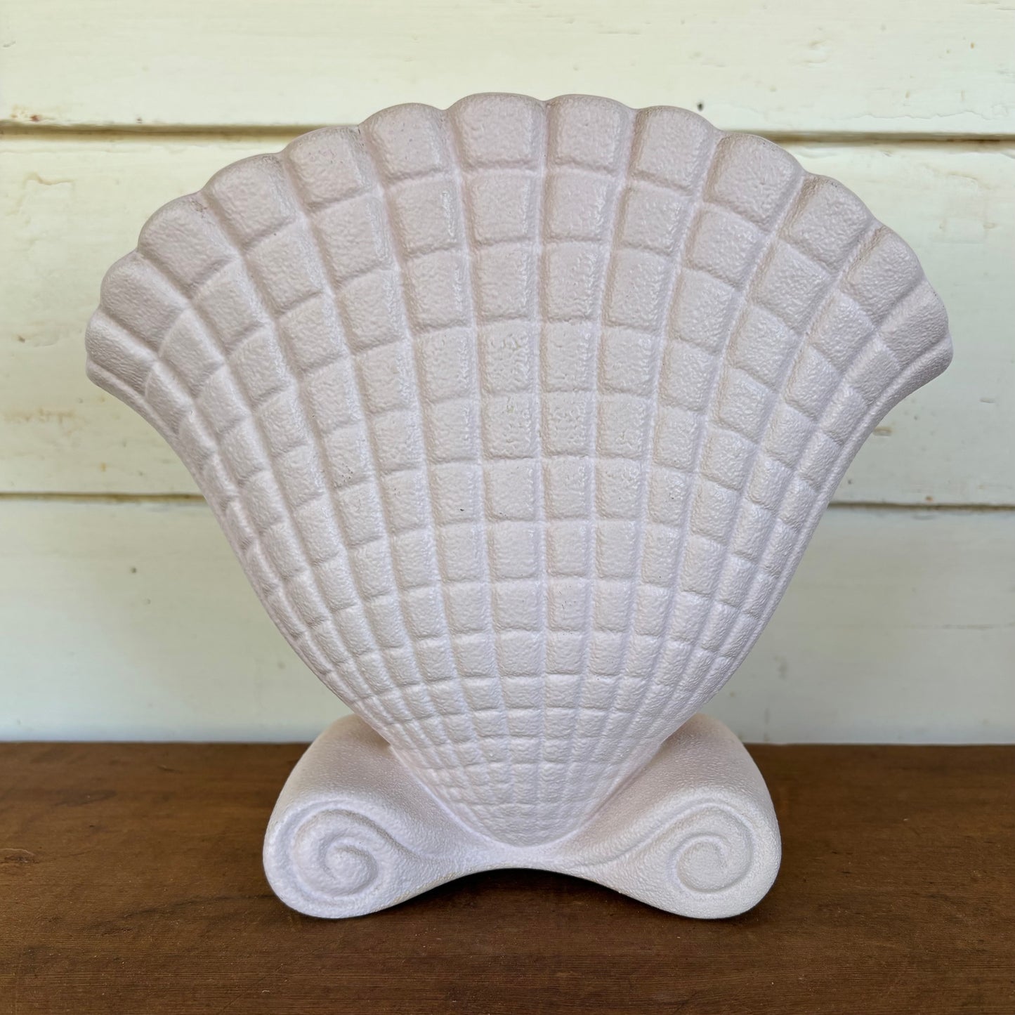 Raynham Pottery Fan-Shaped Vase – Pink