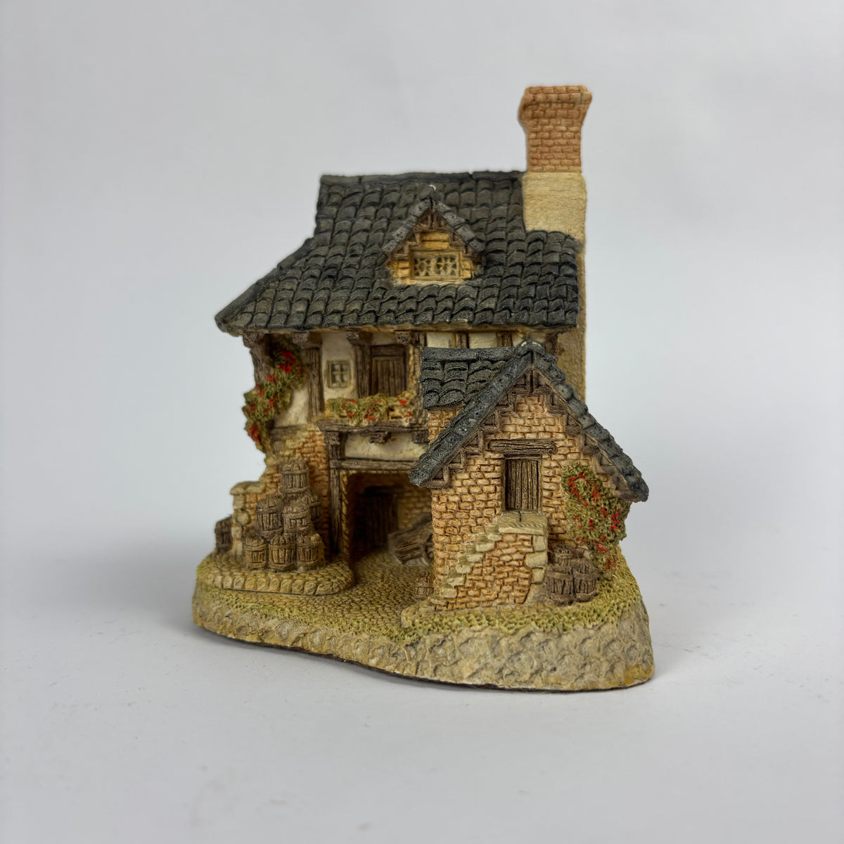 David Winter Lock Keeper's Cottage miniature cottage