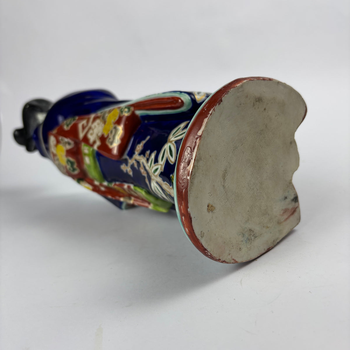 Japanese-style cobalt blue ceramic geisha figure, photograph 8