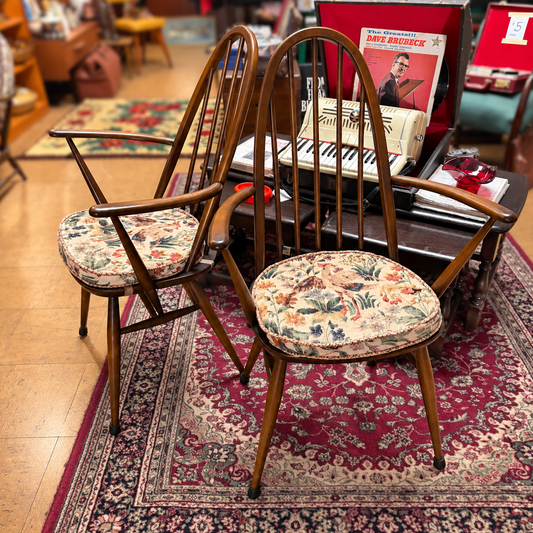 Vintage Ercol Windsor High Back Carver Armchairs – Pair – Original Cushions