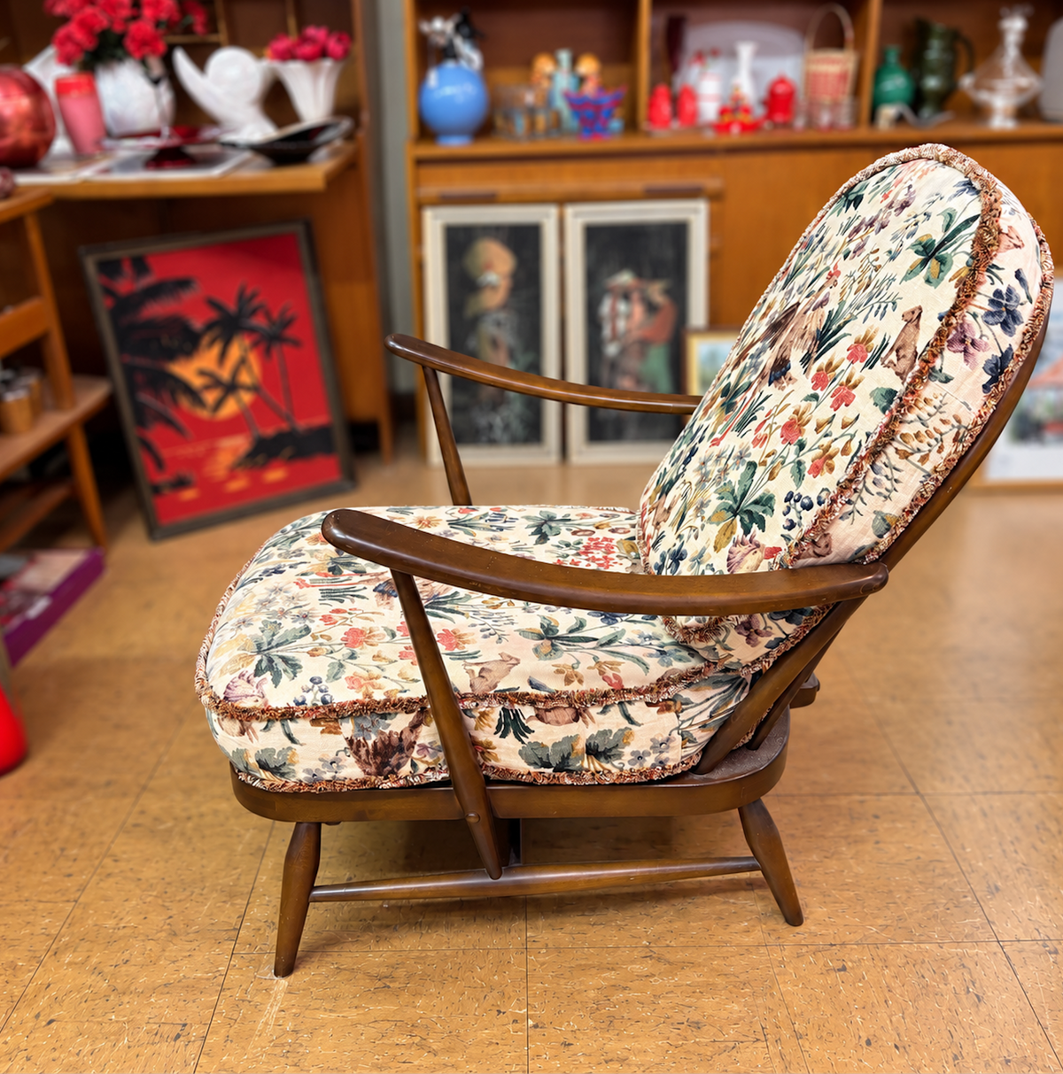 Vintage Ercol Windsor Three Piece Lounge Suite – Sofa & Two Armchairs