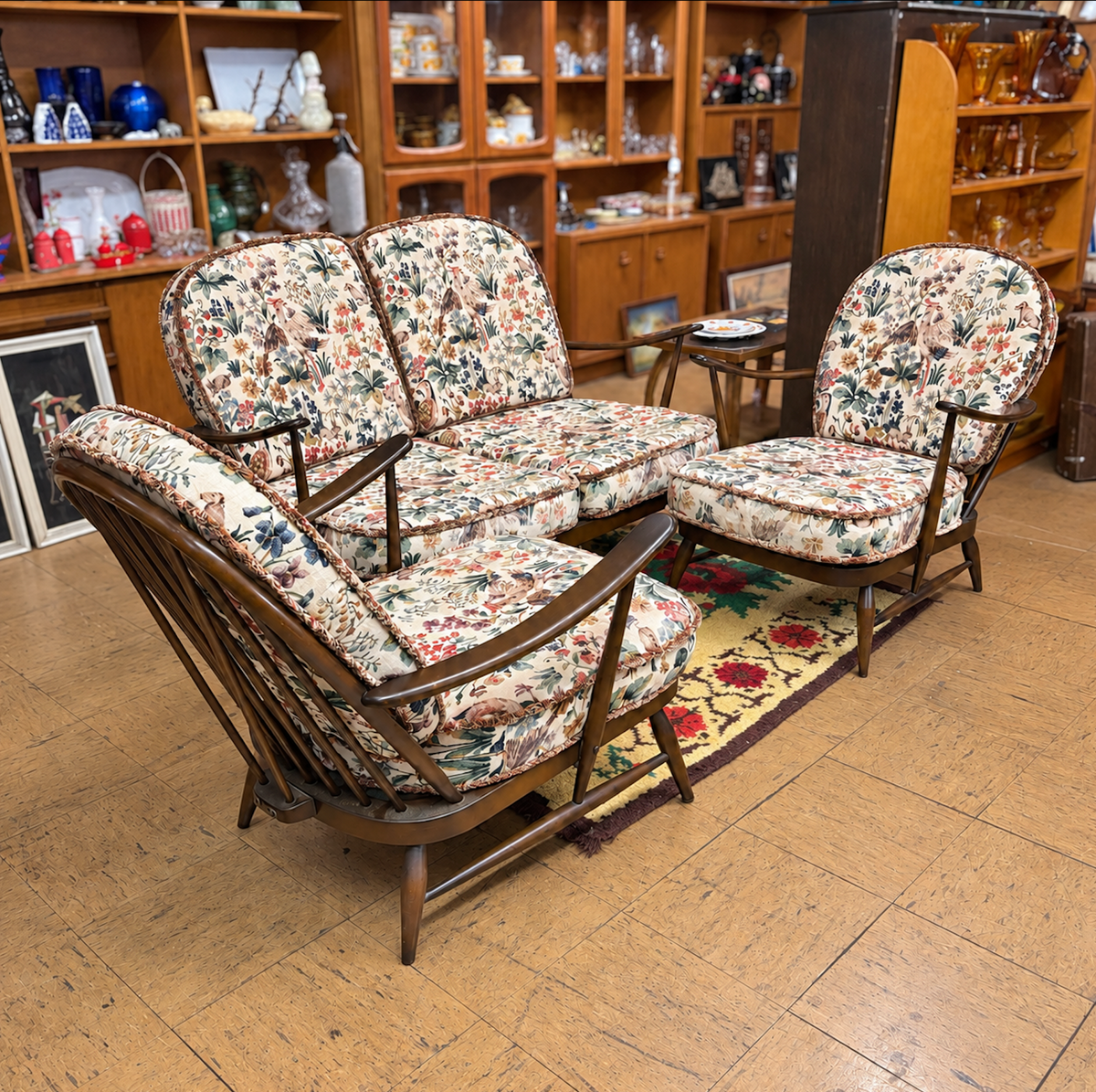 Vintage Ercol Windsor Three Piece Lounge Suite – Sofa & Two Armchairs