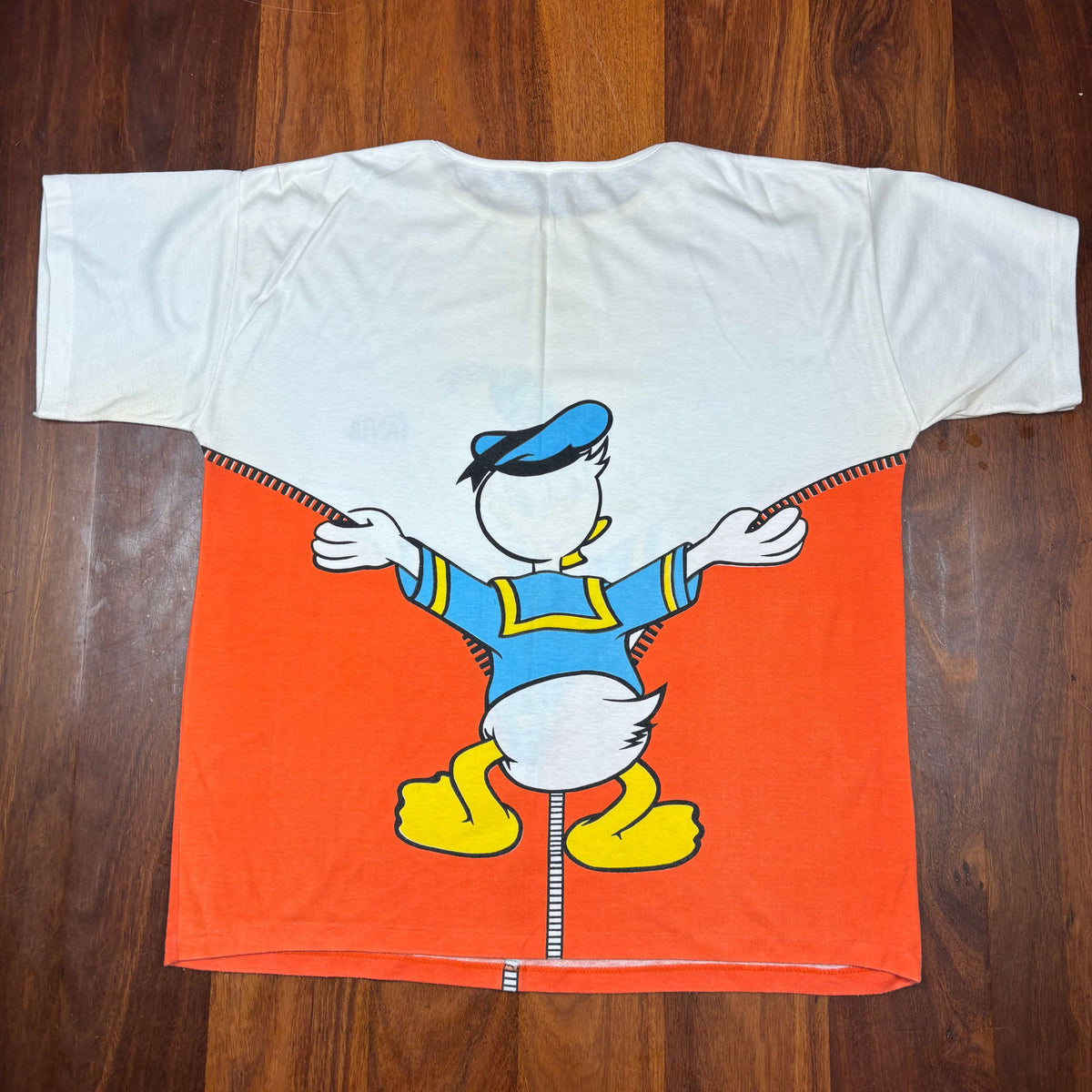 Vintage Disney Donald Duck Fanta Zipper Graphic T-Shirt back