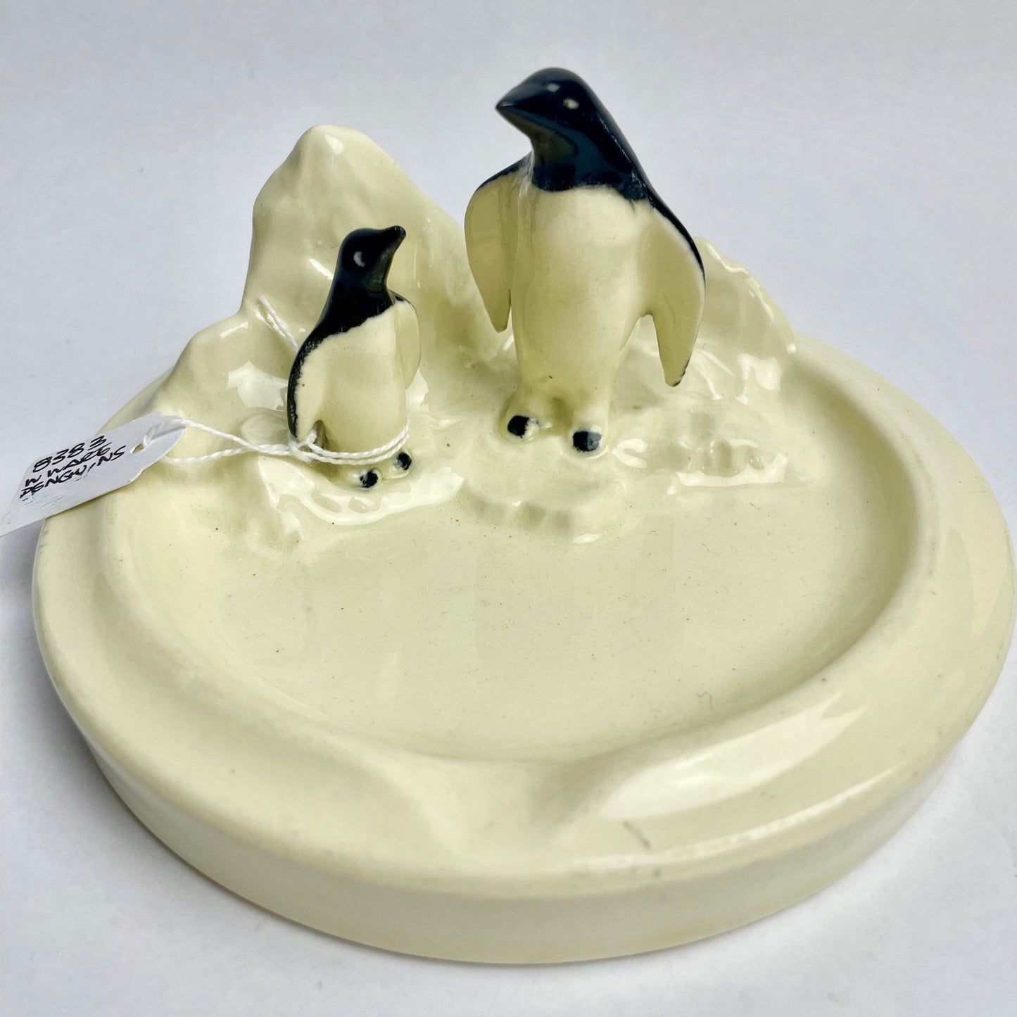 Wembley Ware Penguin Ashtray – West Australian Pottery, c.1950s