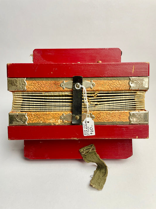 Vintage Child's Squeezebox