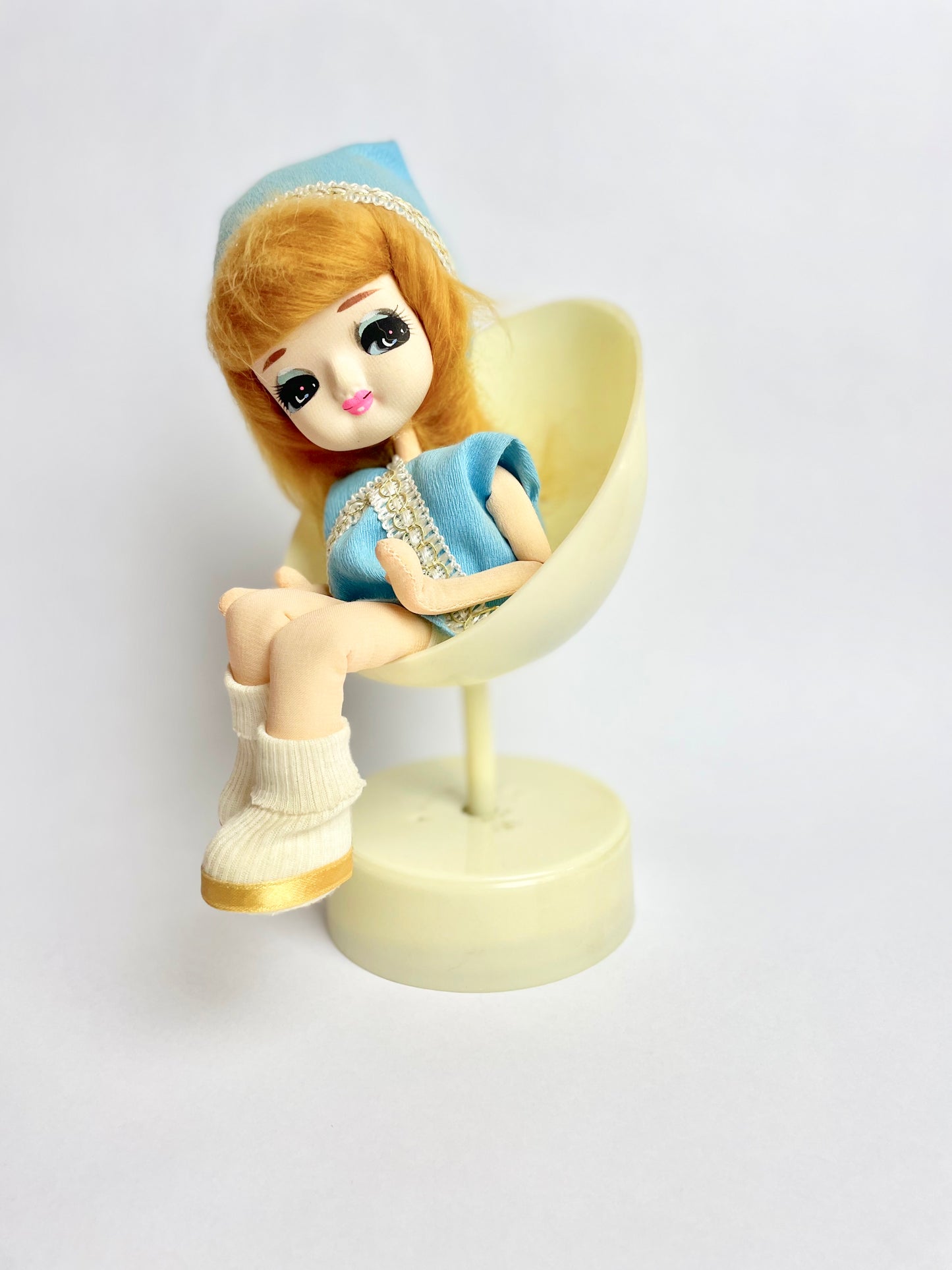 Heiwa musical Swan Lake Doll Japan