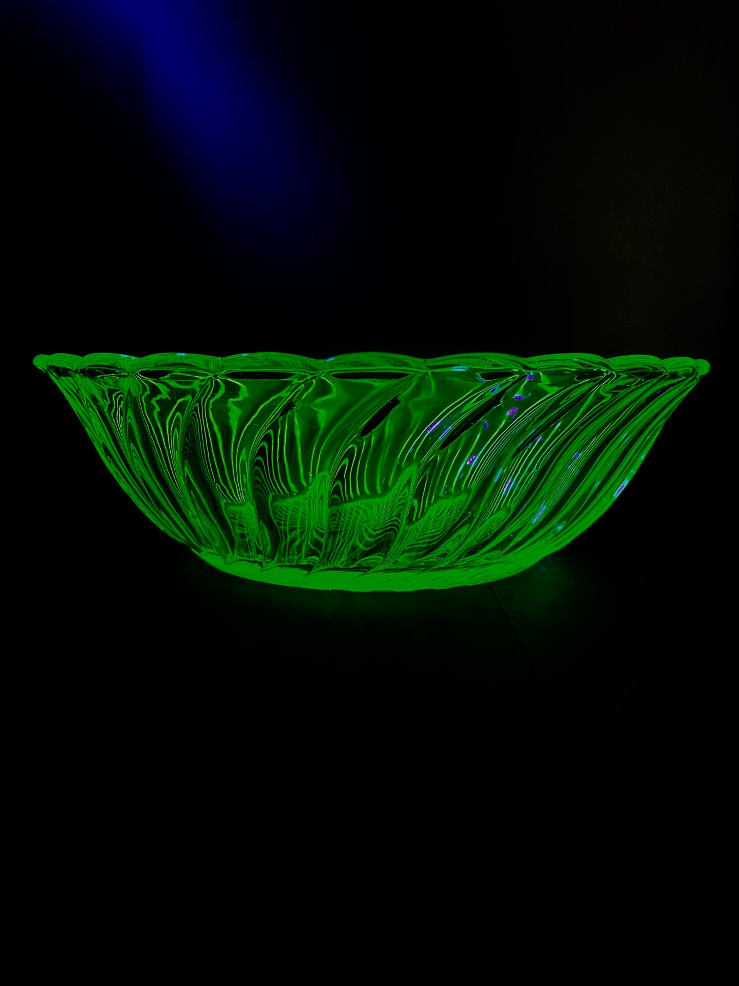 Uranium Glass Bowl 22cm