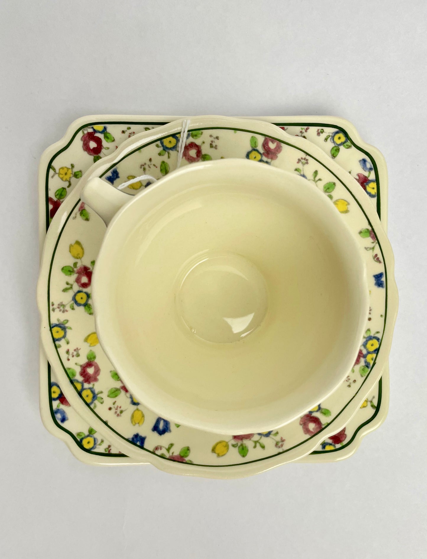 Royal Doulton Trio D5546