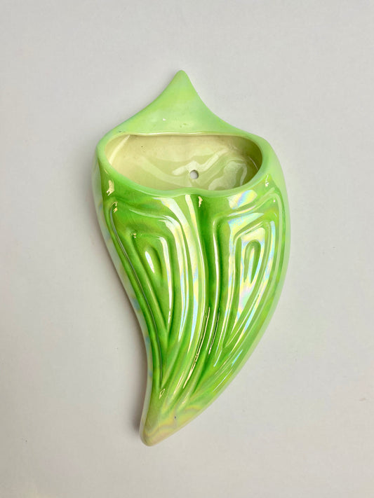 W28 Pattern Diana Pottery Lustre Wall Pocket Vase