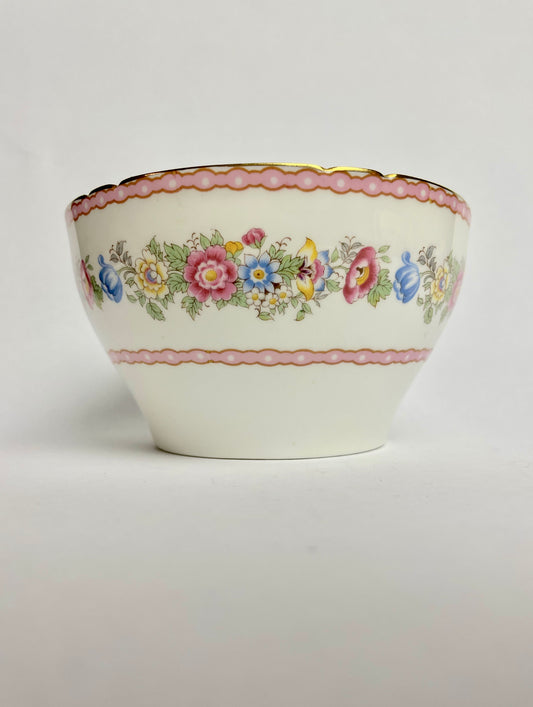 Shelley Fine Bone China Pompadour 13516 Bowl